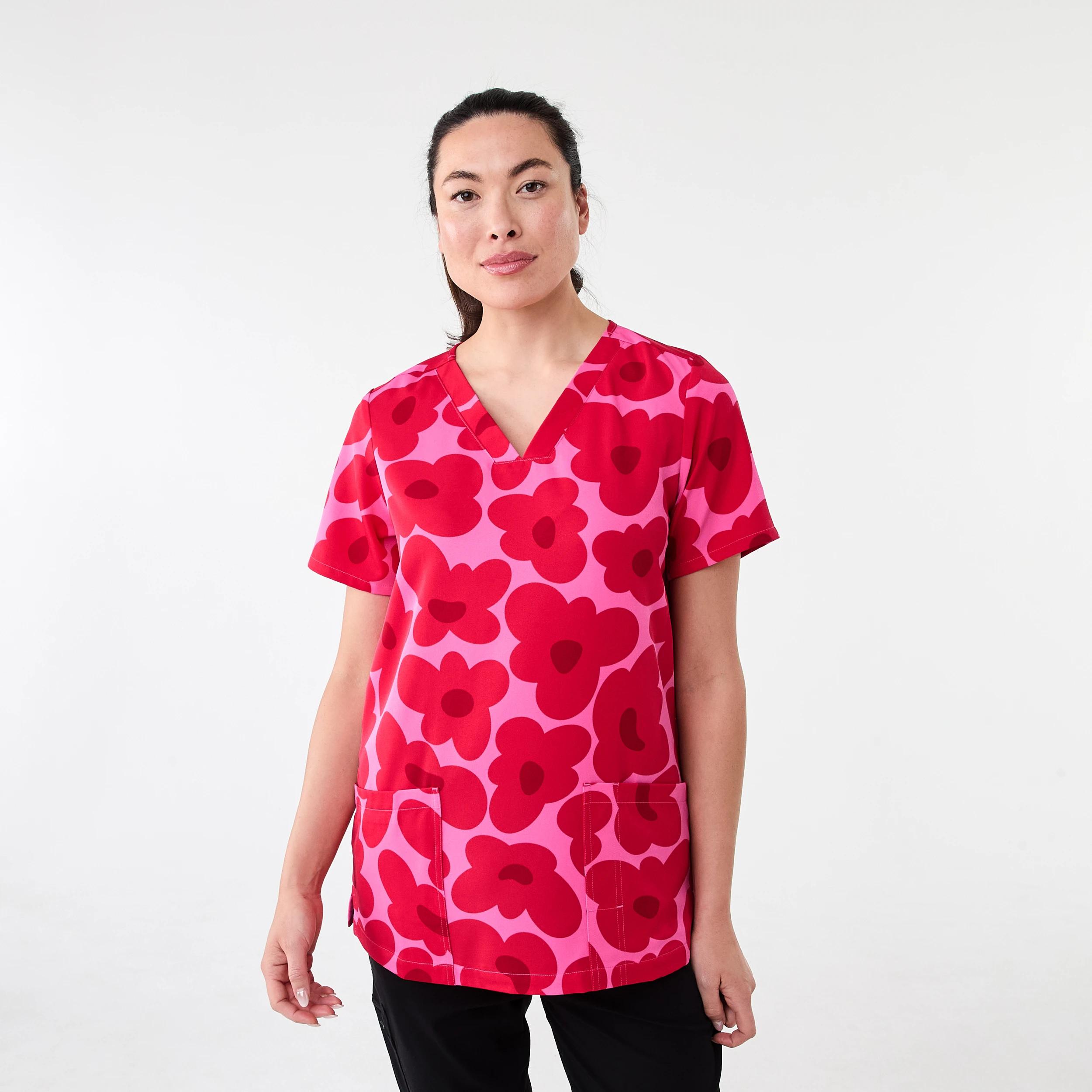 1 Womens Short Sleeve Print Scrub Top Pnk Flower, 1 of 7