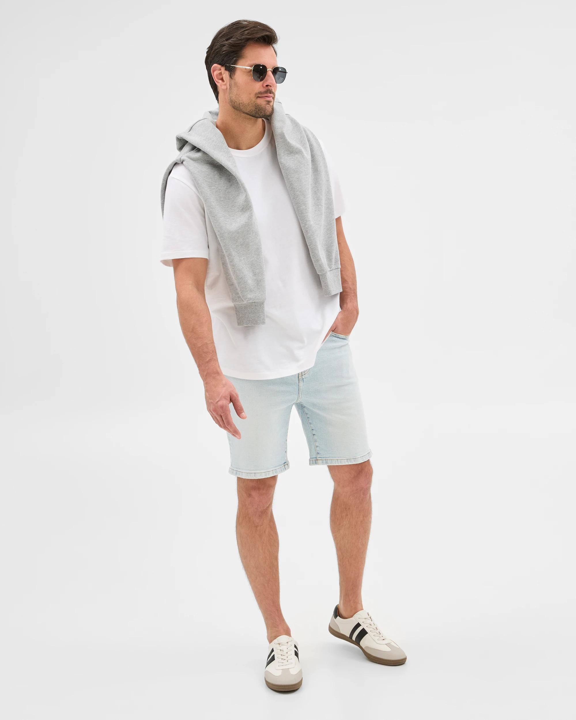 1 Target Denim Shorts BLEACH BLUE, 1 of 6