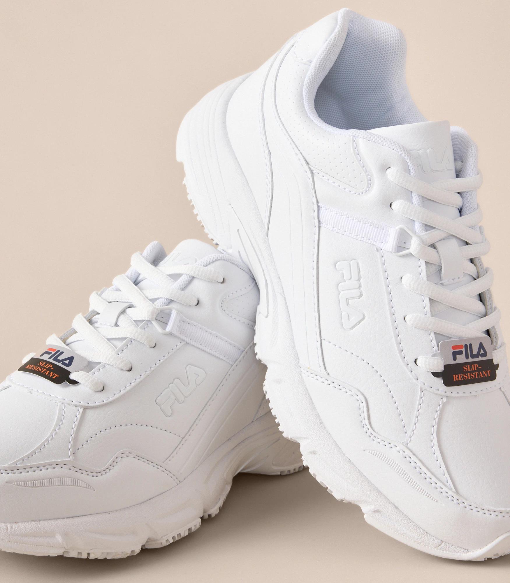 5 Fila Womens Totona Pu Sneakers WHITE, 5 of 6