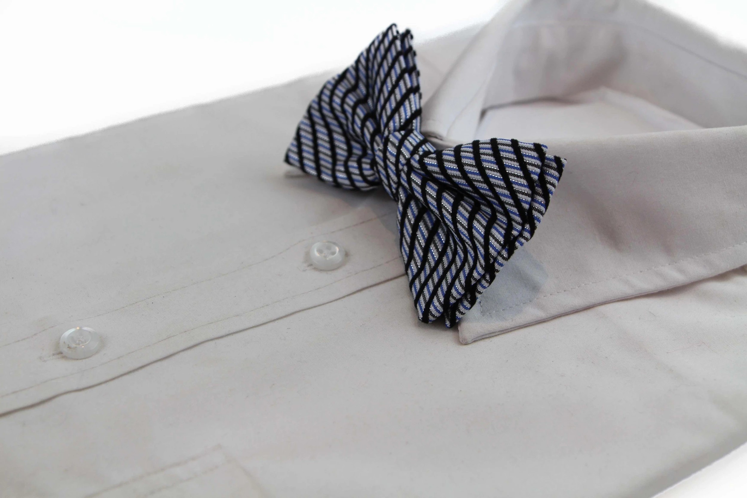1 Zasel Mens Blue Striped Patterned Cotton Bow Tie - Multi, 1 of 4
