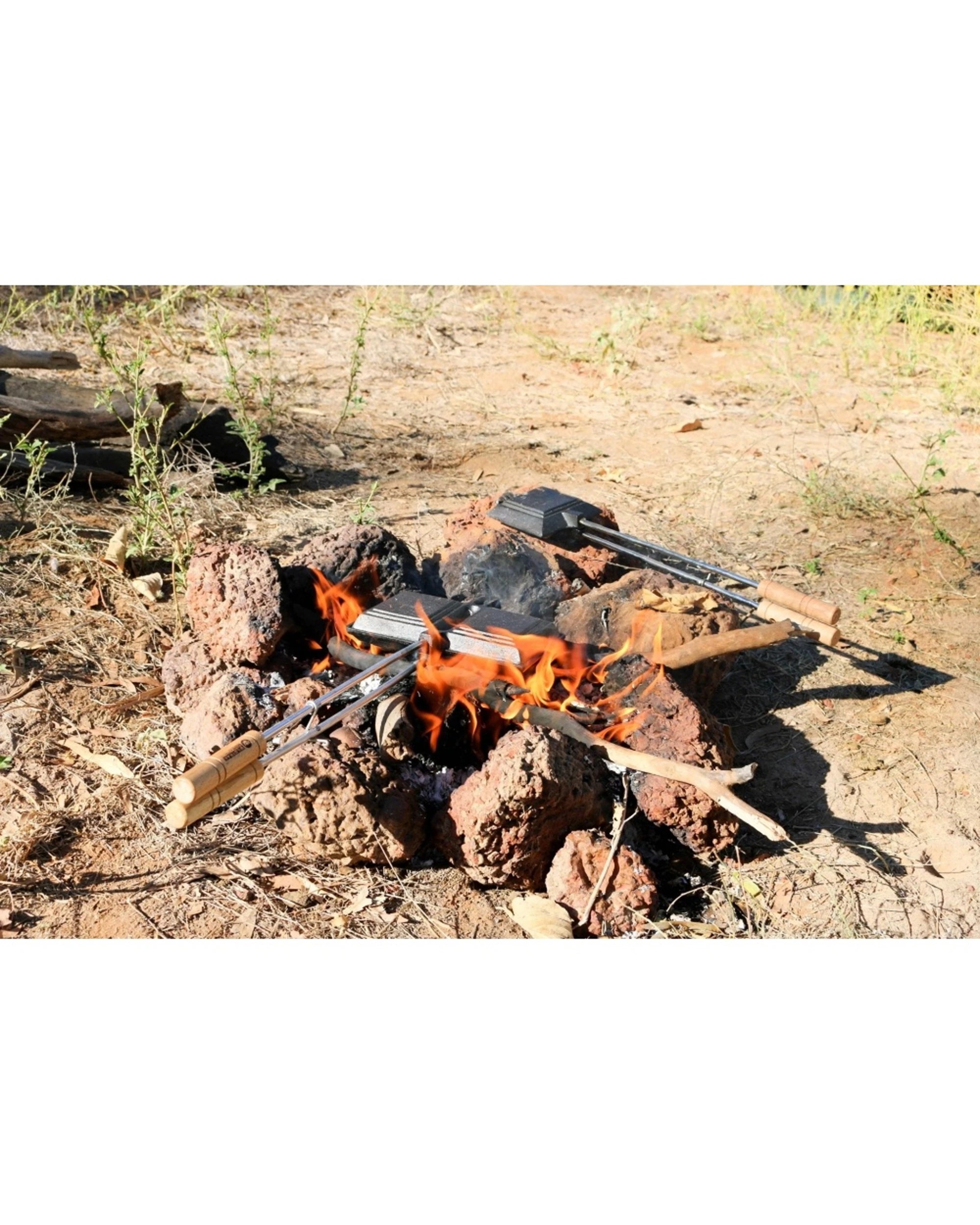 7 Wildtrak Jaffle Cast Iron Single With Wood Handle Camping Cookware - Black, 7 of 7