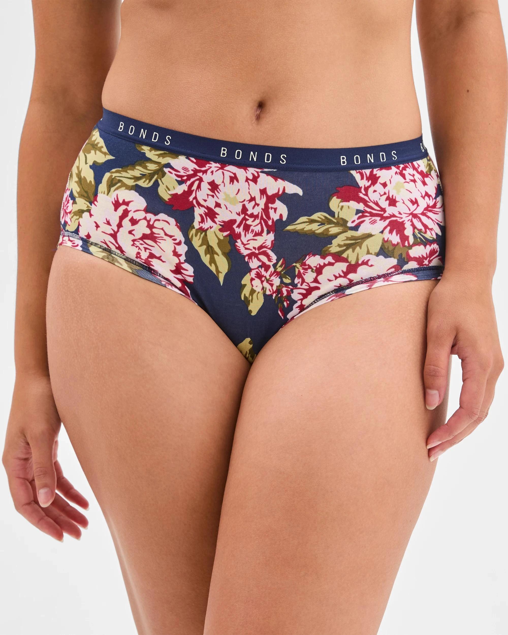 2 Bonds Cottontails 3 Pack Full Briefs VINTAGE BLOOM/FROSTED MAUVE/CHERRY WINE, 2 of 4