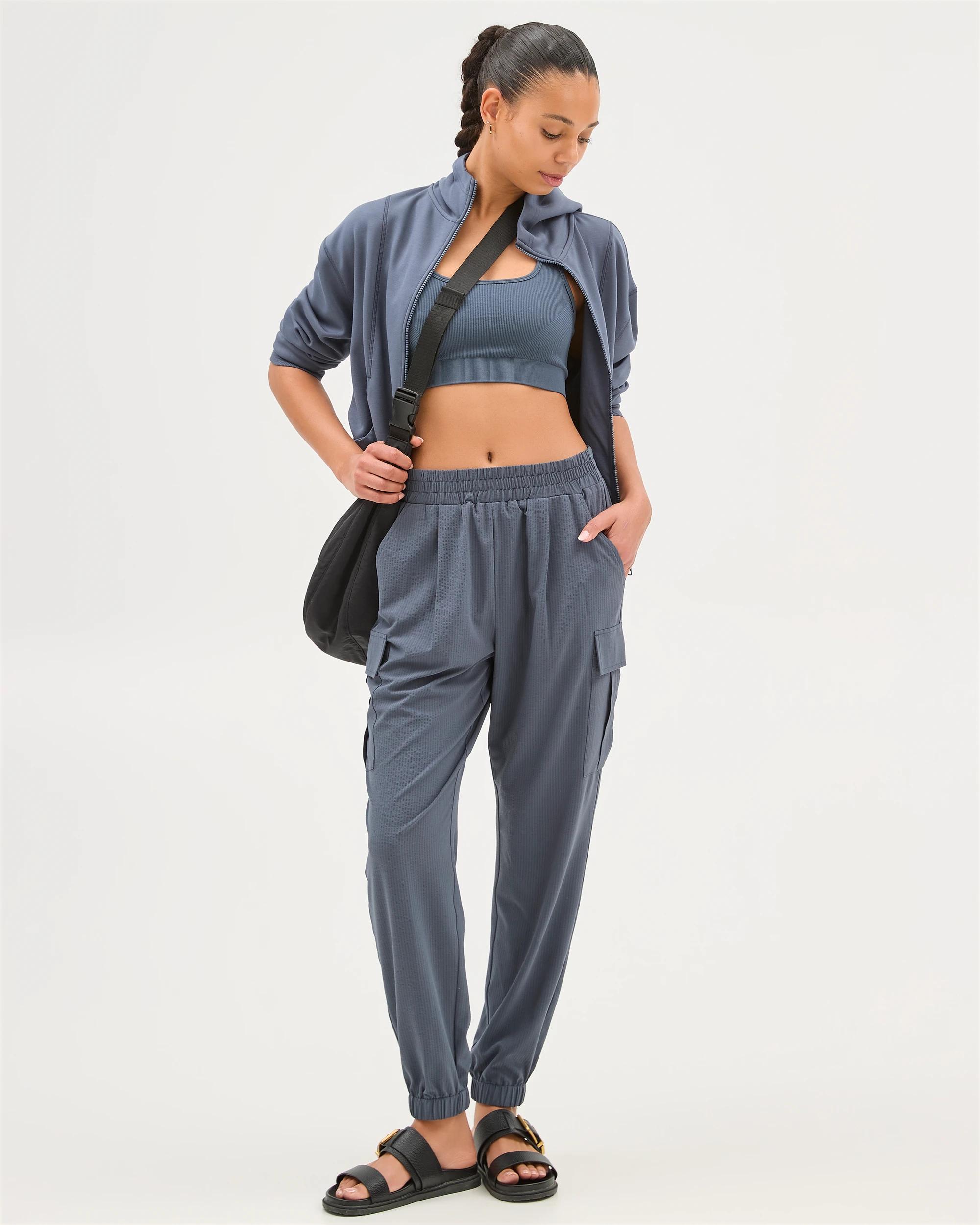 1 Target Active Woven Cargo Pants SMOKE, 1 of 6