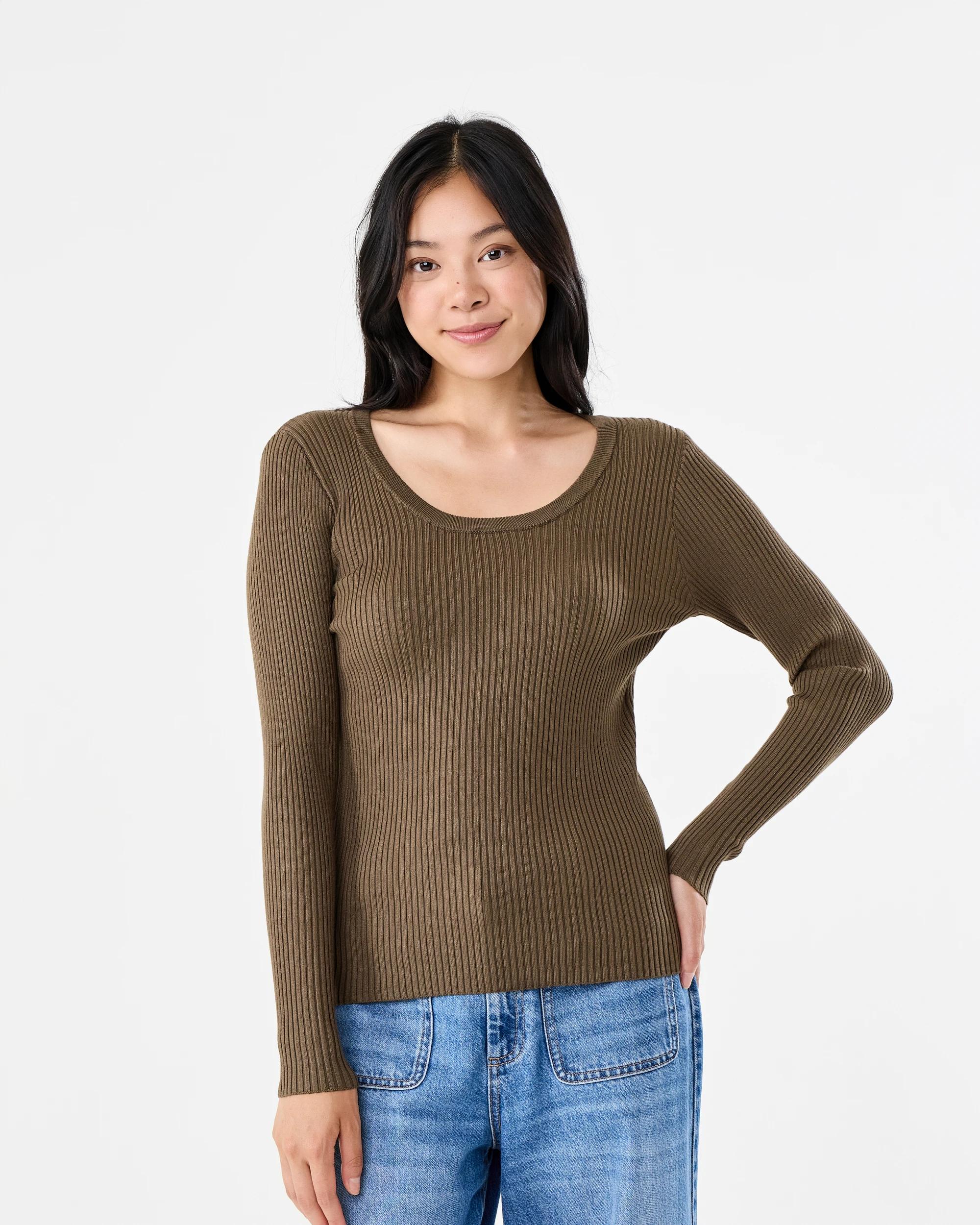 1 Long Sleeve Scoop Neck Top Dark Olive, 1 of 6