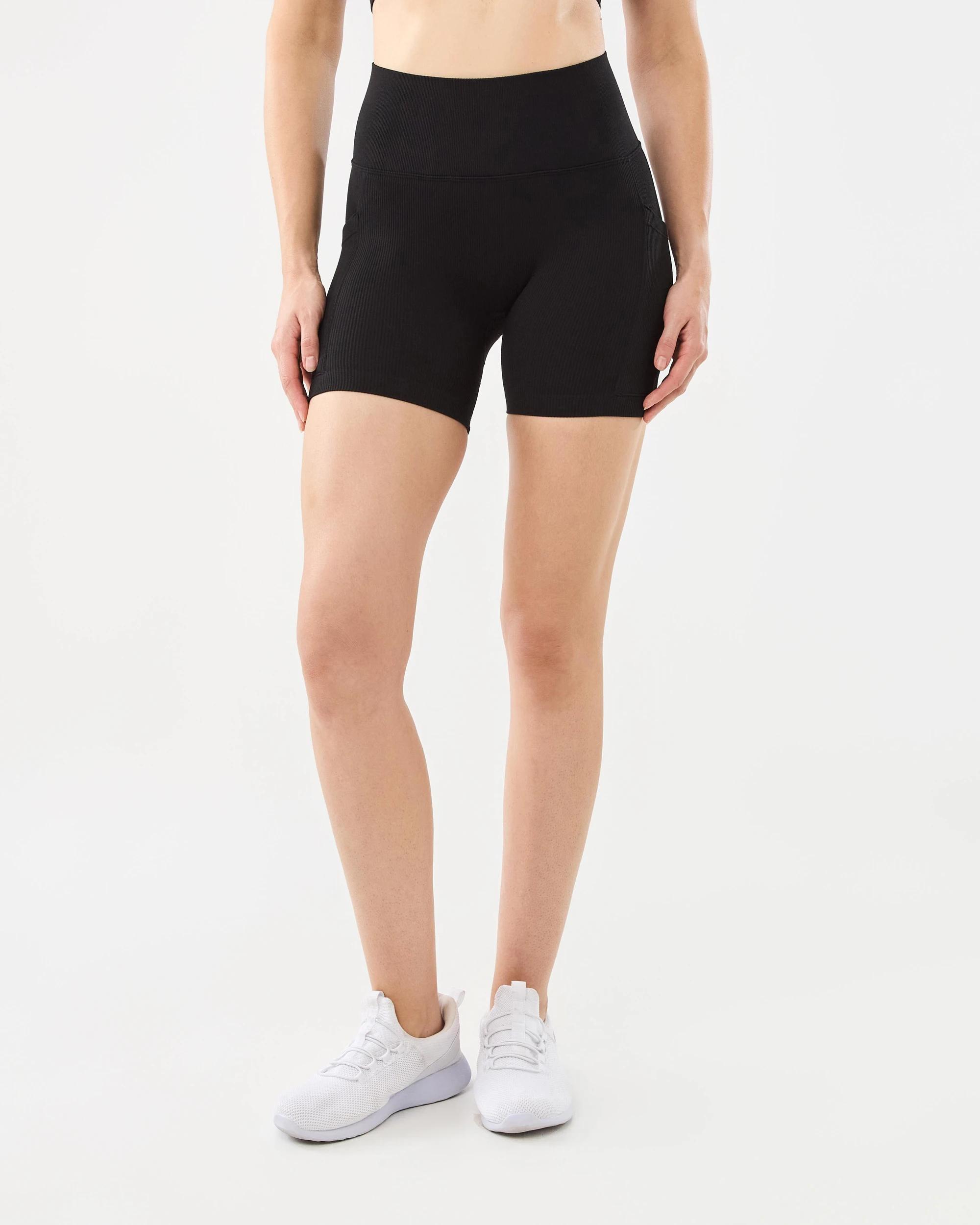 7 Active Womens Seamfree Pocket Bike Shorts Black, 7 of 7