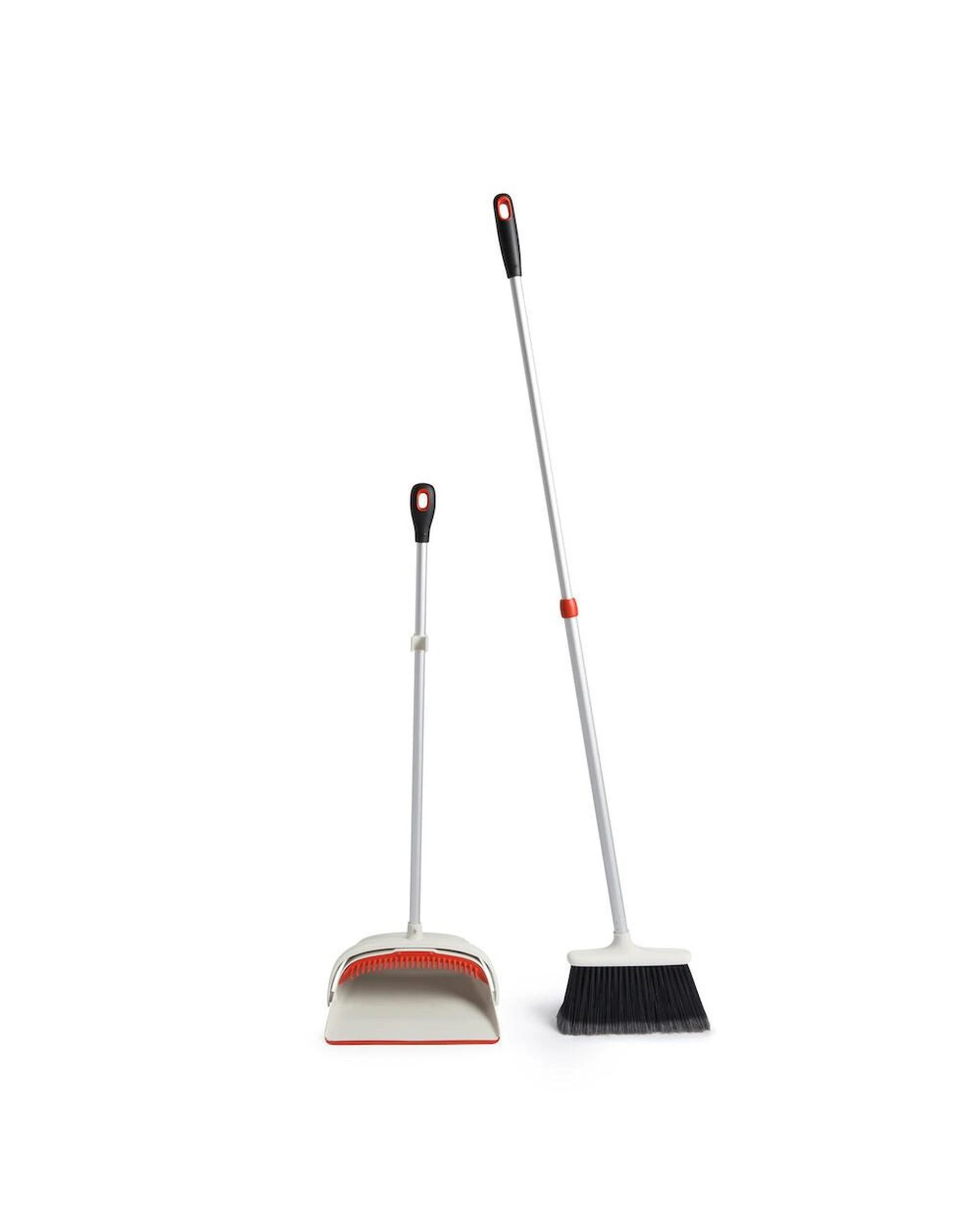 6 OXO Good Grips Large Sweep Set With Extendable Broom, 6 of 10
