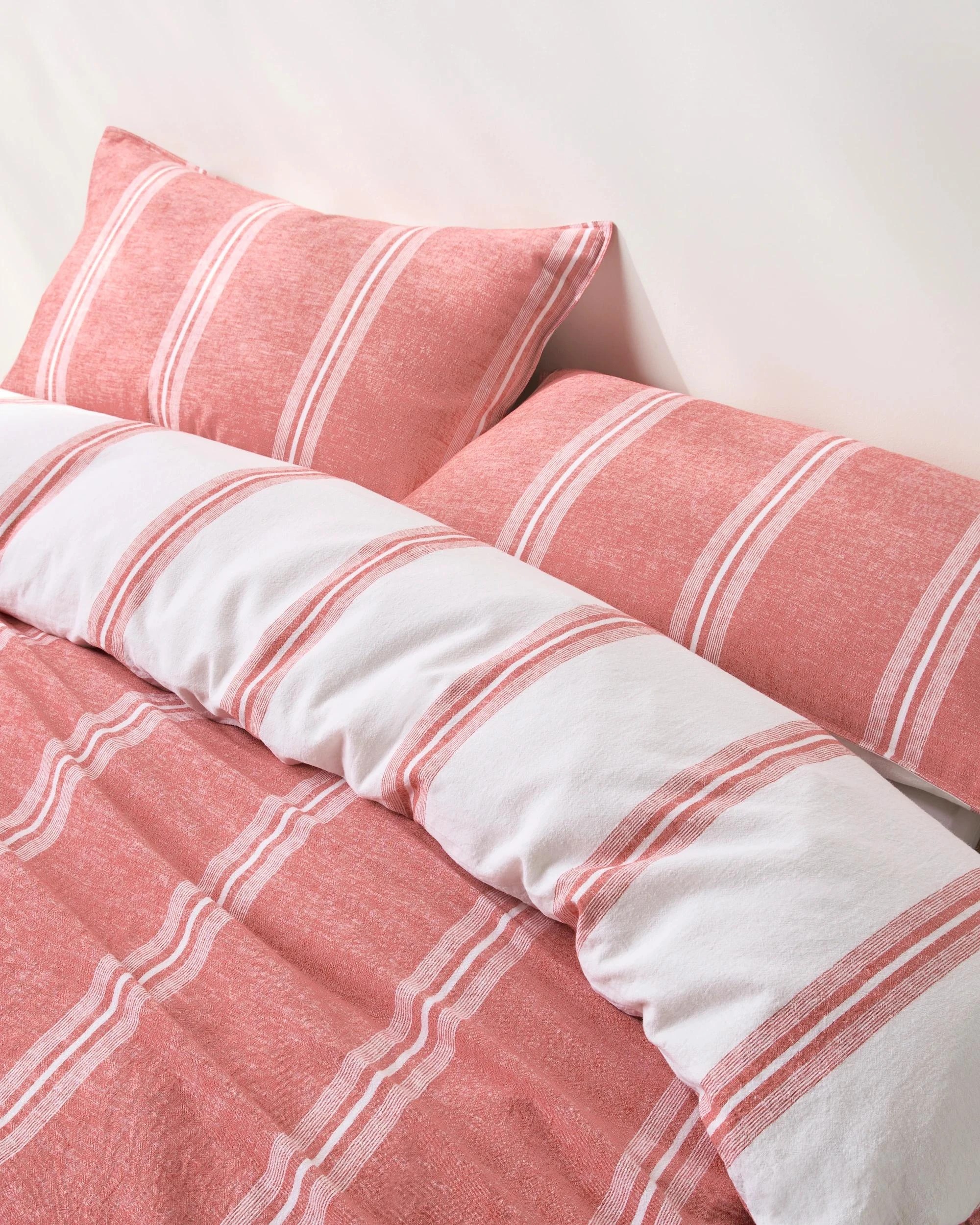 2 Target Rowie Stripe Linen/Cotton Quilt Cover Set - Queen Bed - Red, 2 of 3