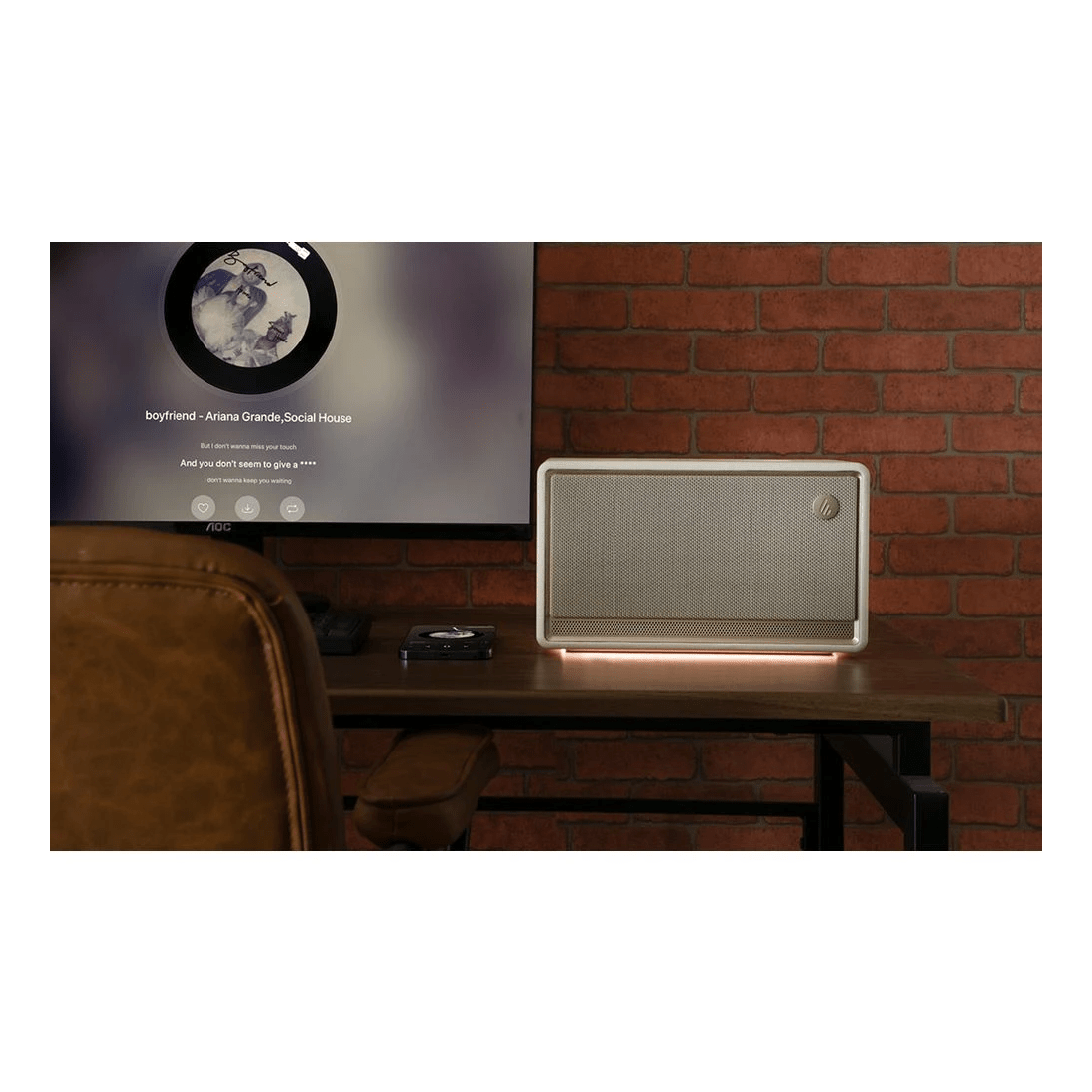 8 EDIFIER ES300 Tabletop Wireless Speaker White, 8 of 8