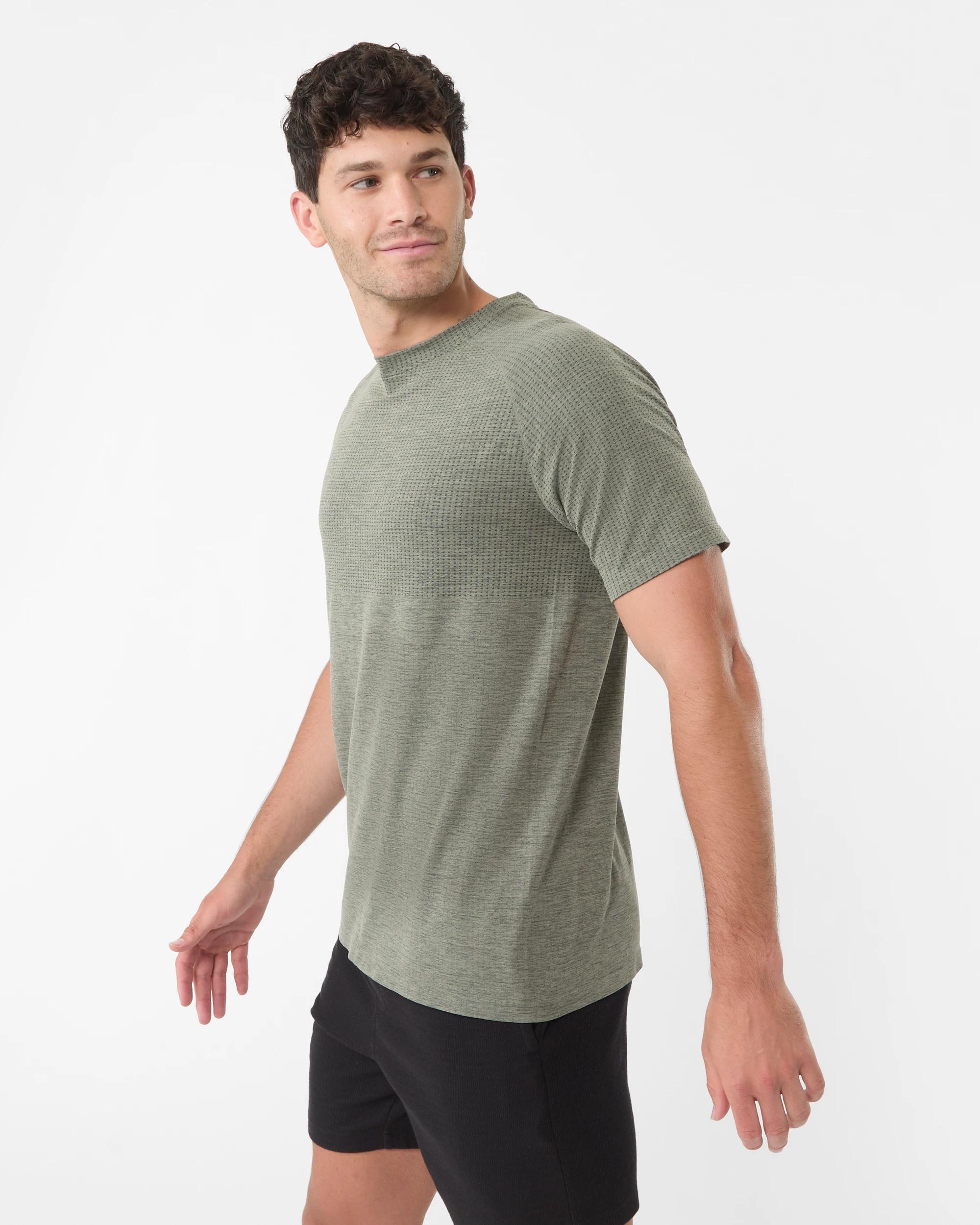 2 Active Mens Movement T-shirt Grn Marle, 2 of 6