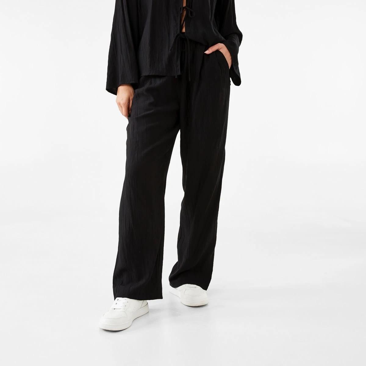 1 Textured Pants Black, 1 of 5