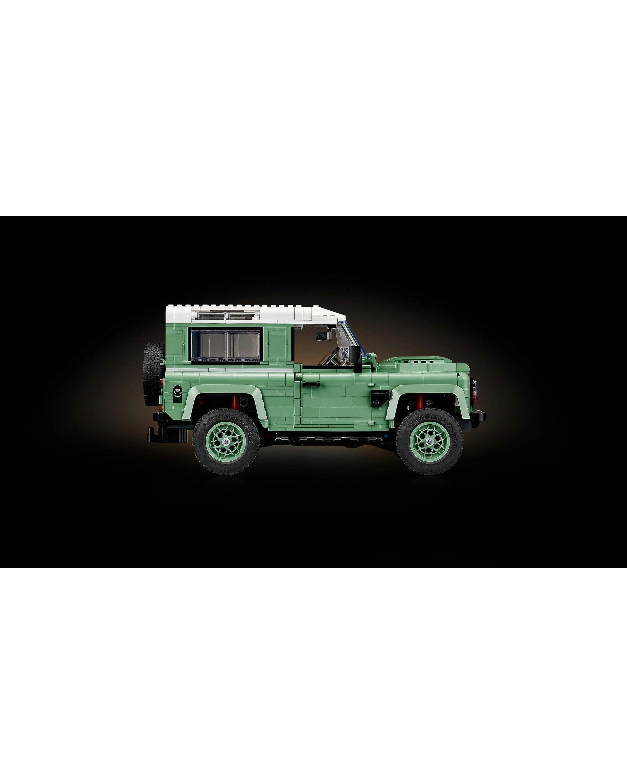 7 LEGO Icons Land Rover Classic Defender 90 - 10317, 7 of 10