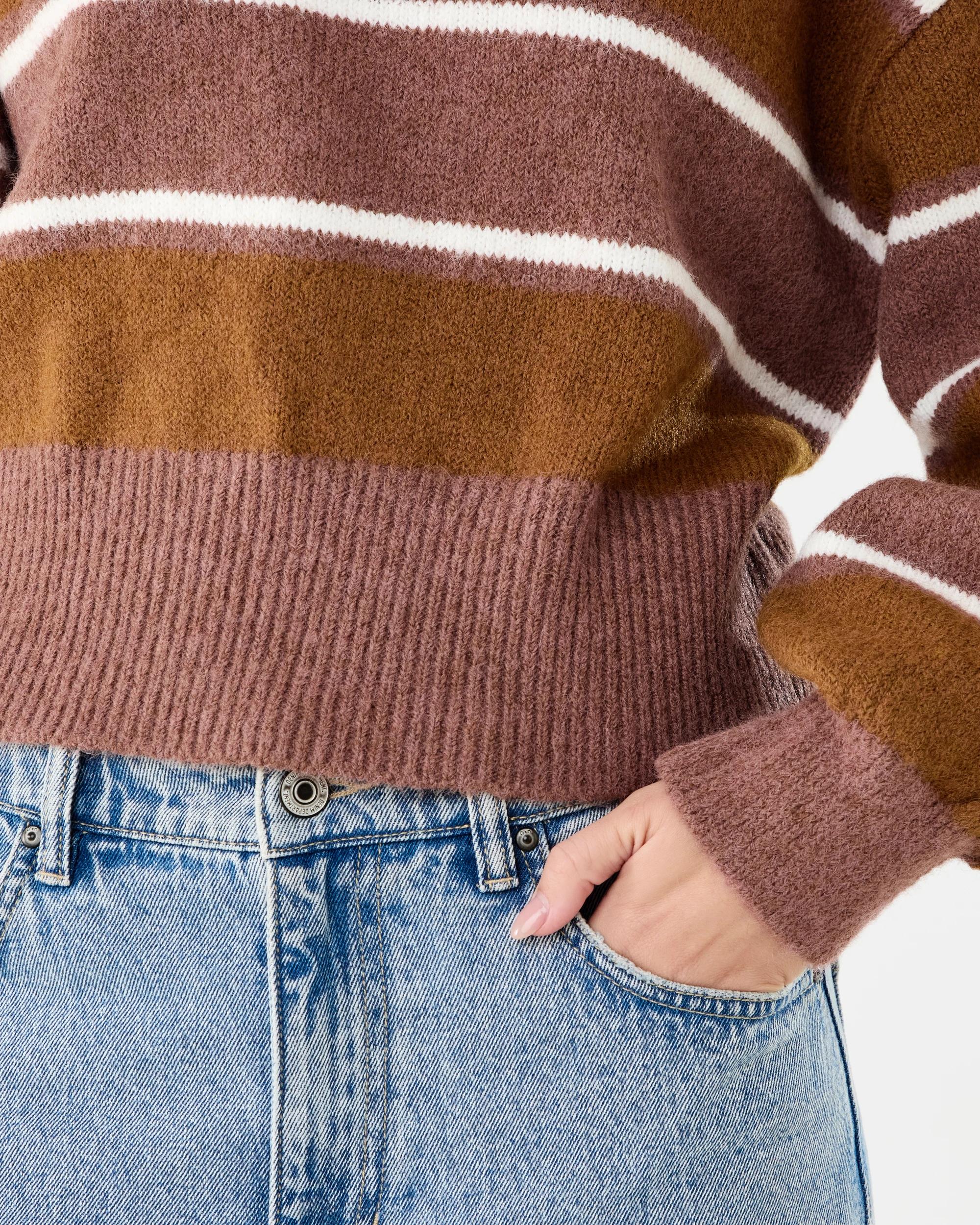 7 Fluffy Stripe Jumper Bchg St, 7 of 7