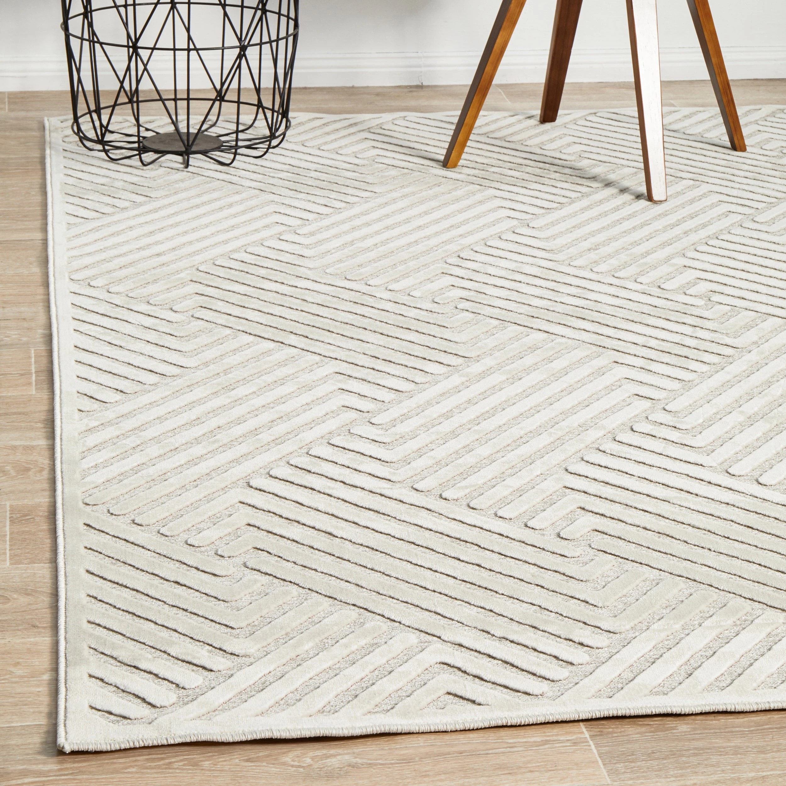 3 Common Ground Rugs Citadel 47 230x160cm - White, 3 of 9