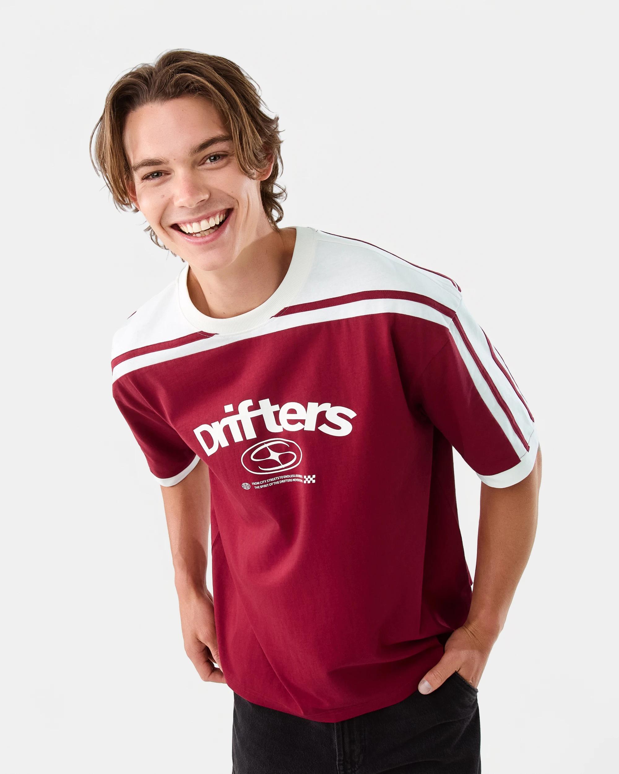 1 Boxy Panel T-shirt Red Logo, 1 of 8