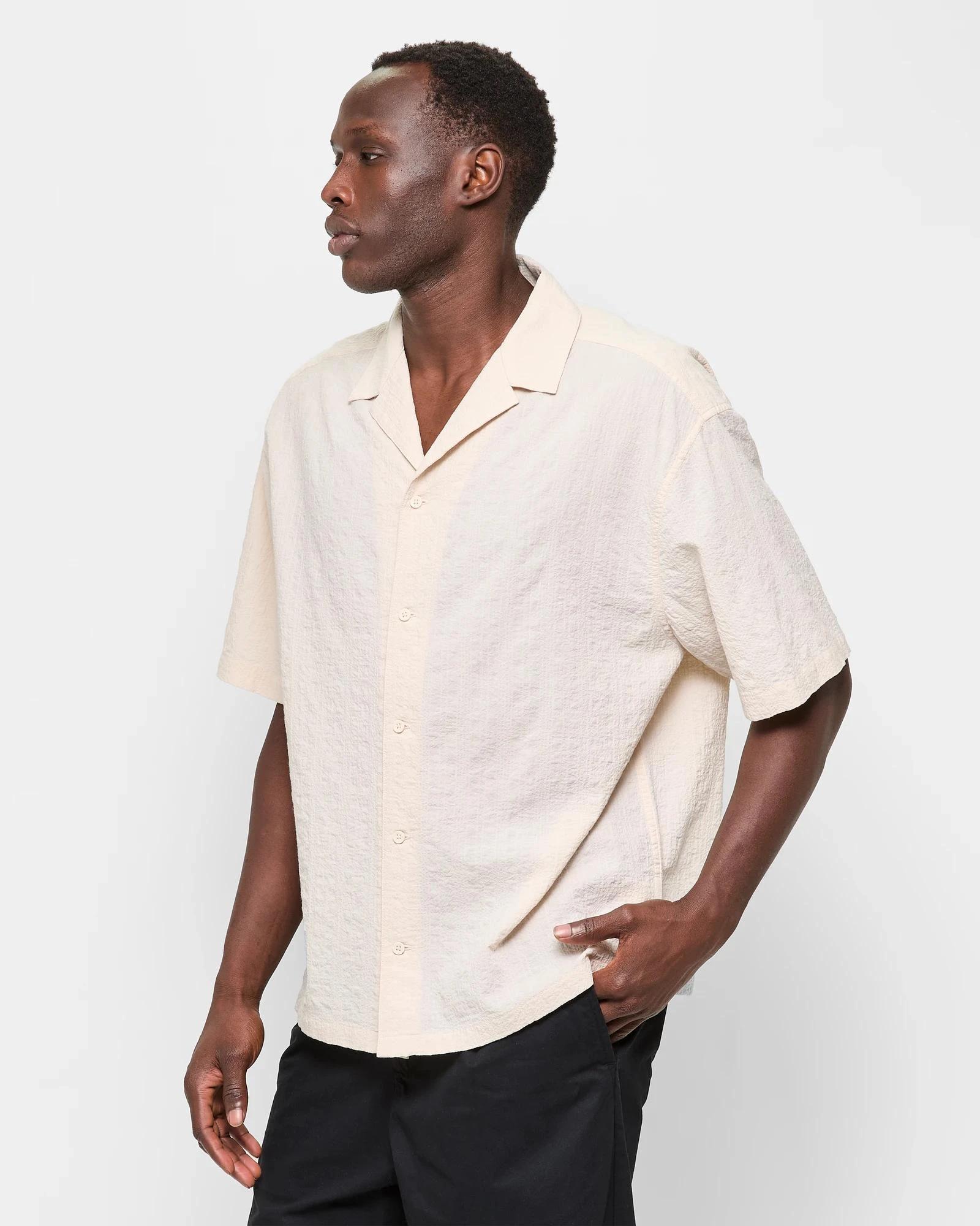 3 Short Sleeve Textured Shirt - Commons SAND, 3 of 5