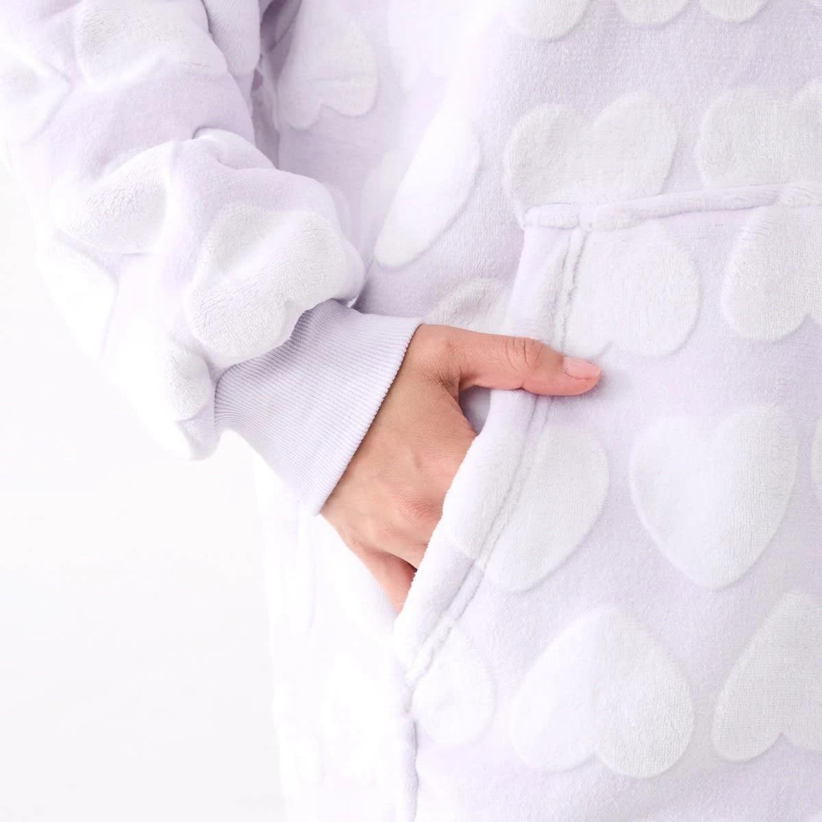 5 Pull Over Gown Llc Heart, 5 of 7