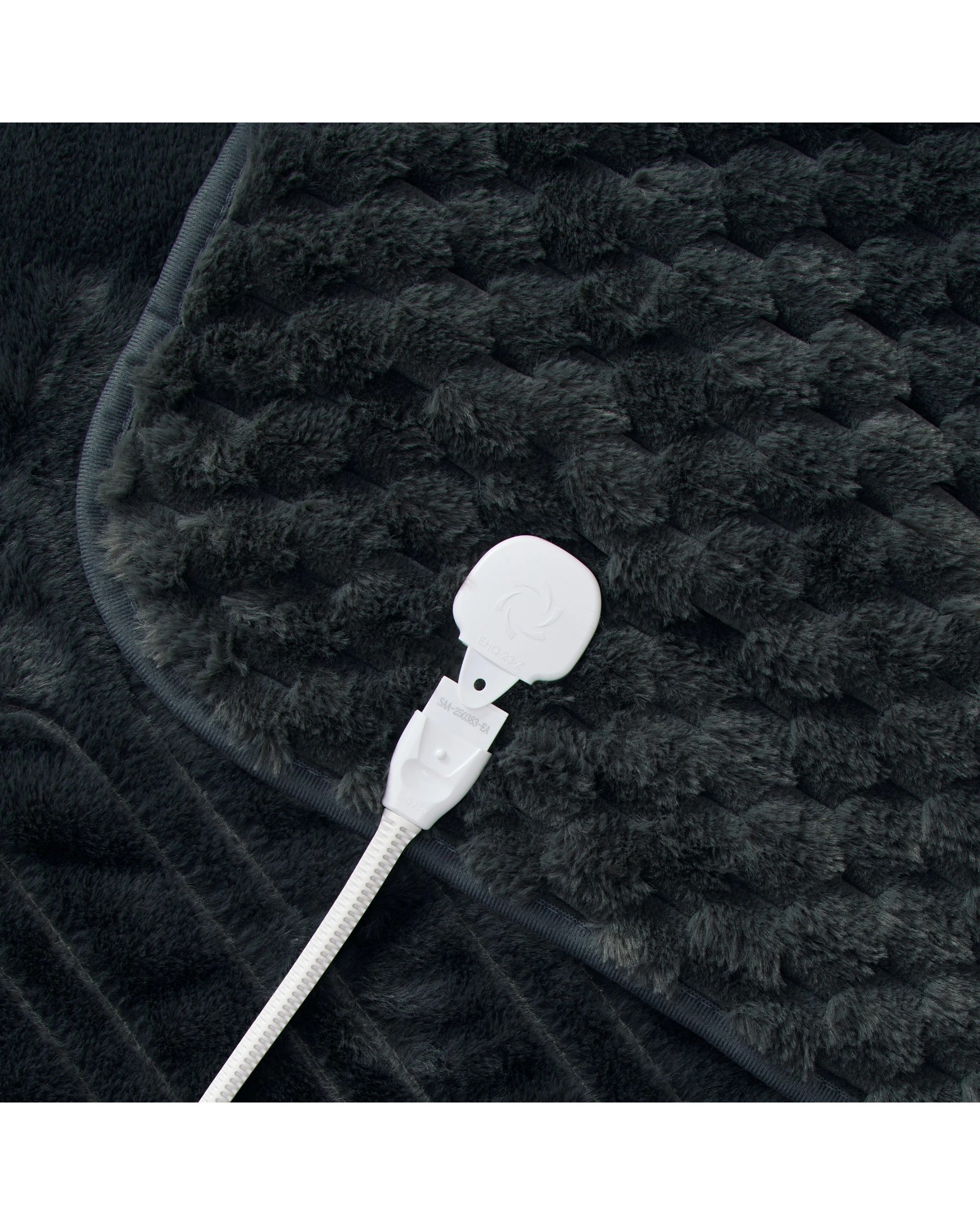 4 Dreamaker Emmett Textured Faux Fur Heated Throw 130x160cm - Charcoal, 4 of 9