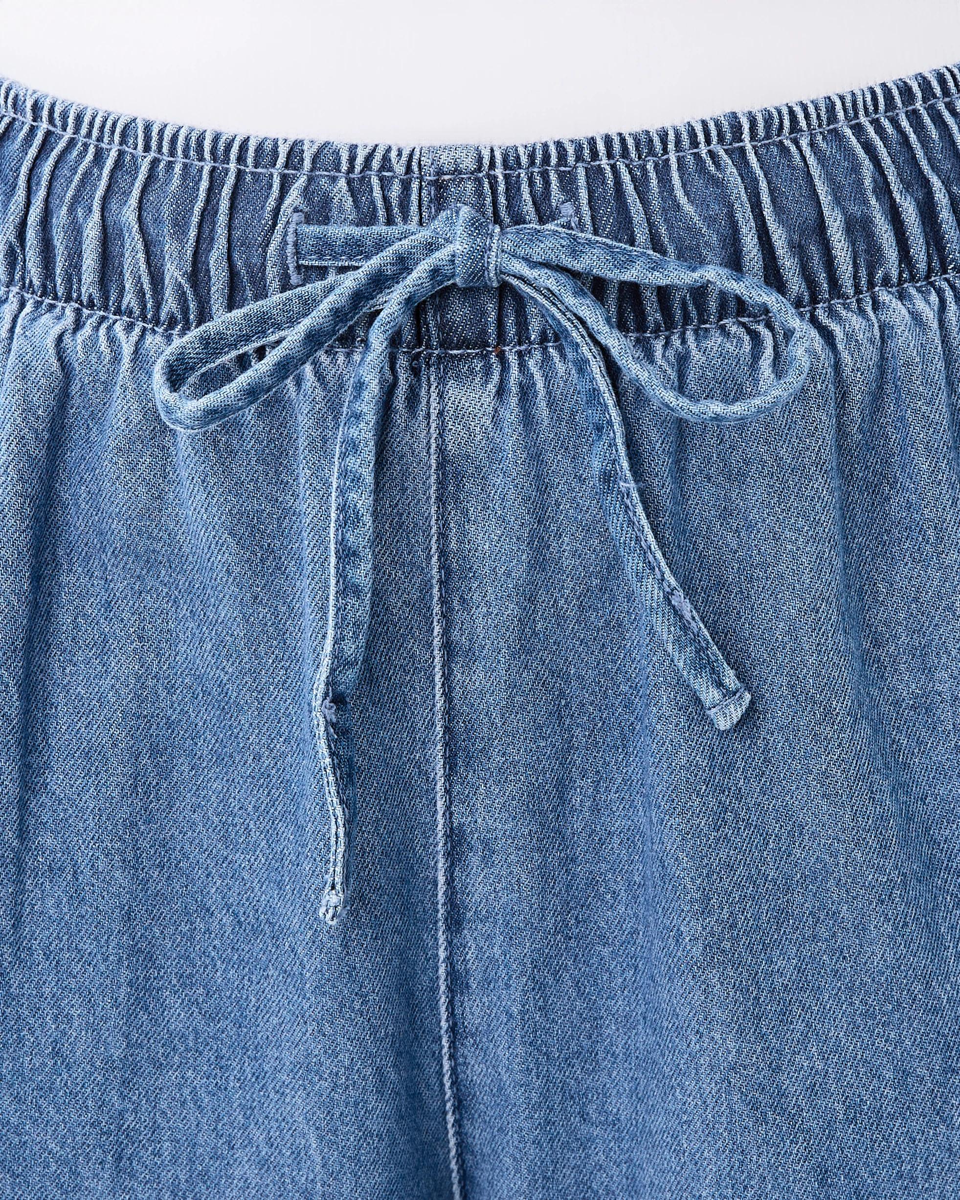 6 Comfort Wide Leg Jeans Mid Wash, 6 of 9