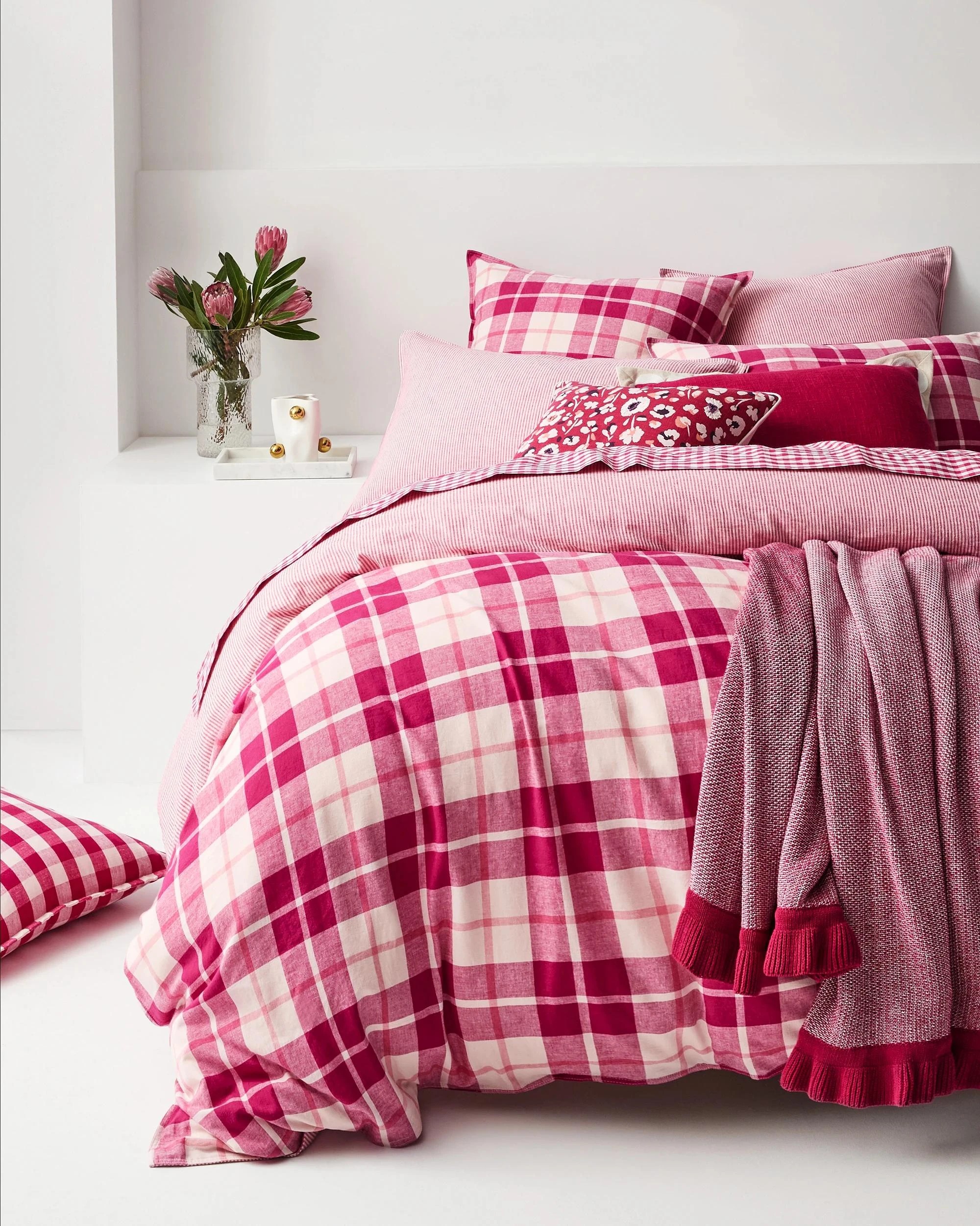 7 Target Ashlee Check Linen/Cotton Quilt Cover Set - King Bed - Pink, 7 of 8