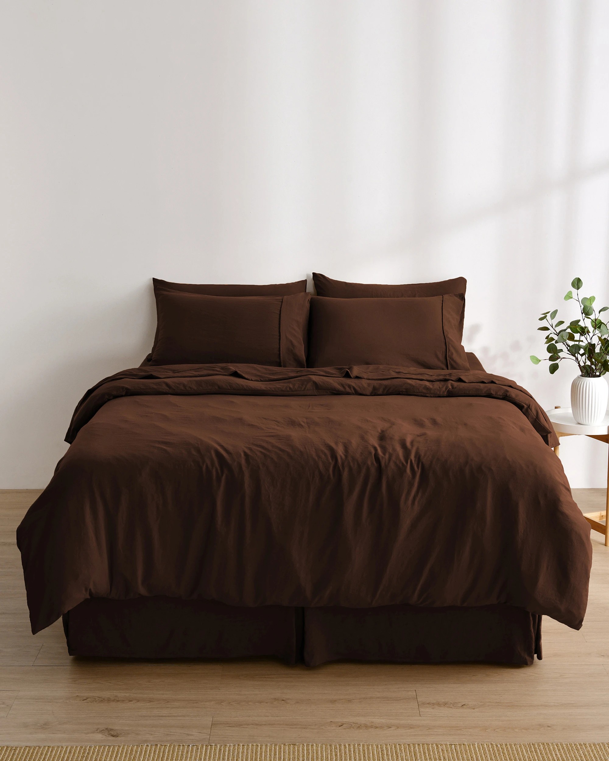 7 Dreamaker Superfine Washed Microfibre Pleated Valance - Queen Bed - Chocolate, 7 of 7