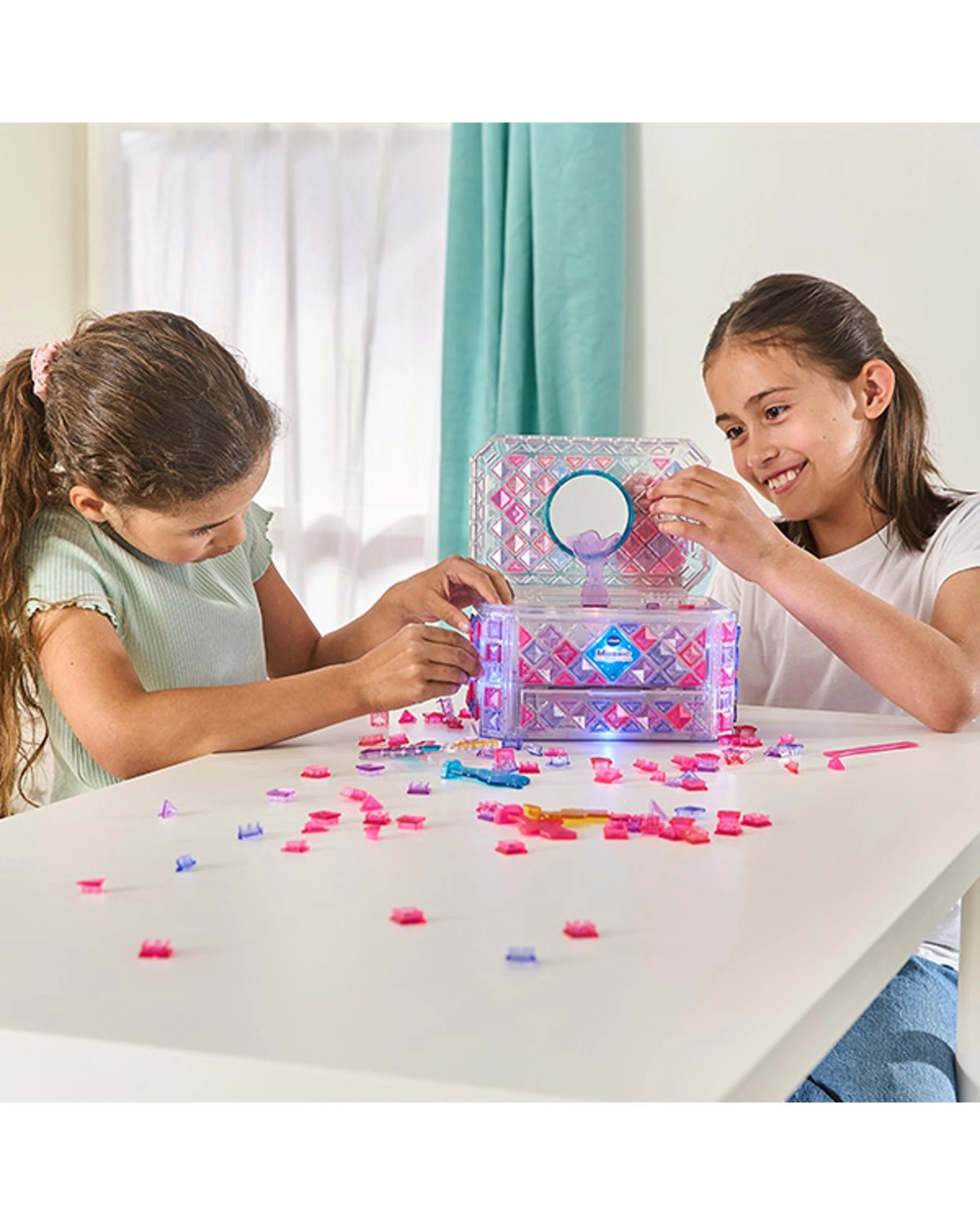 3 VTech Electronics VTech Mosaic Magic Lights Jewellery Box, 3 of 3