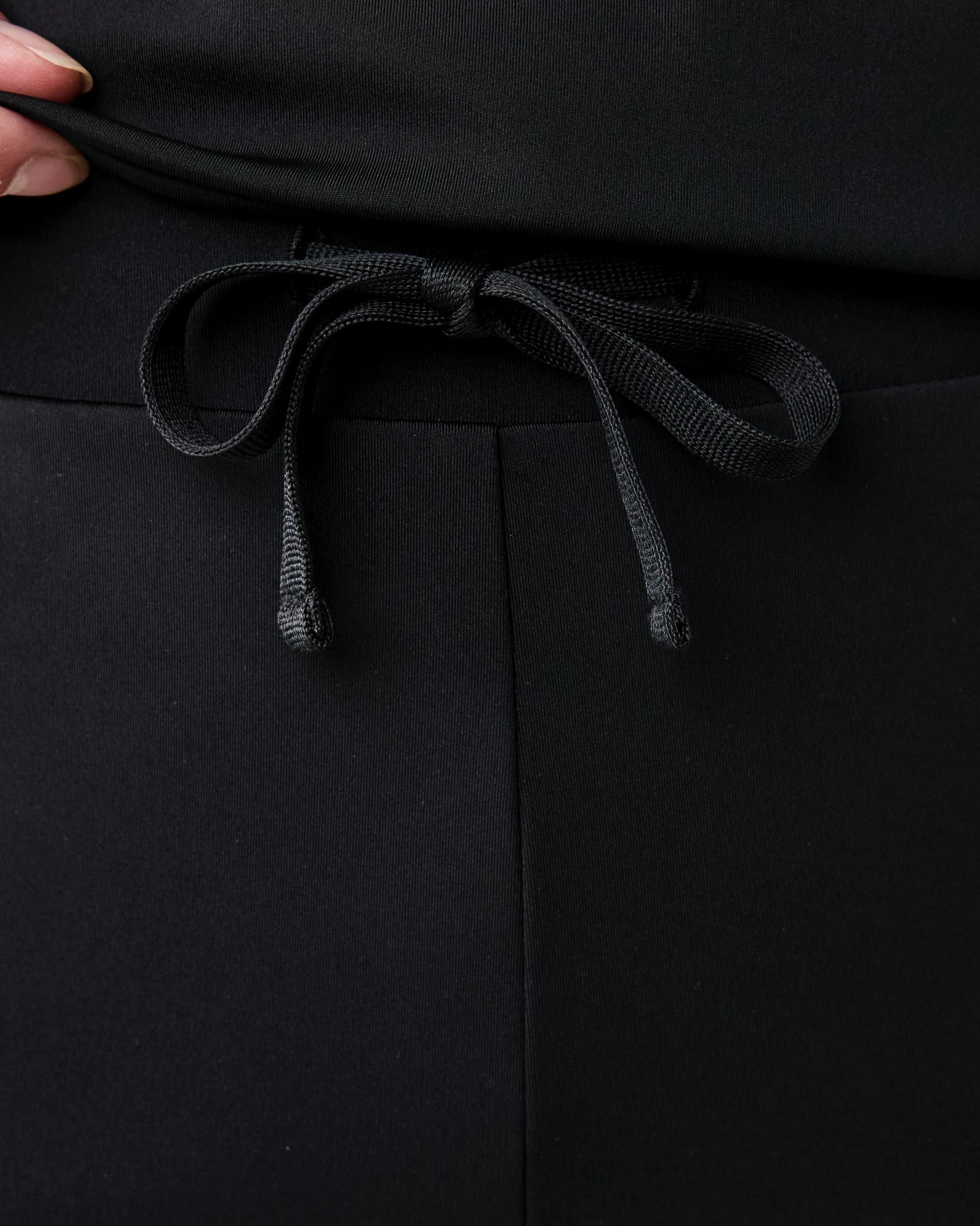 4 Workwear Scrub Performance Flare Pants Black, 4 of 8