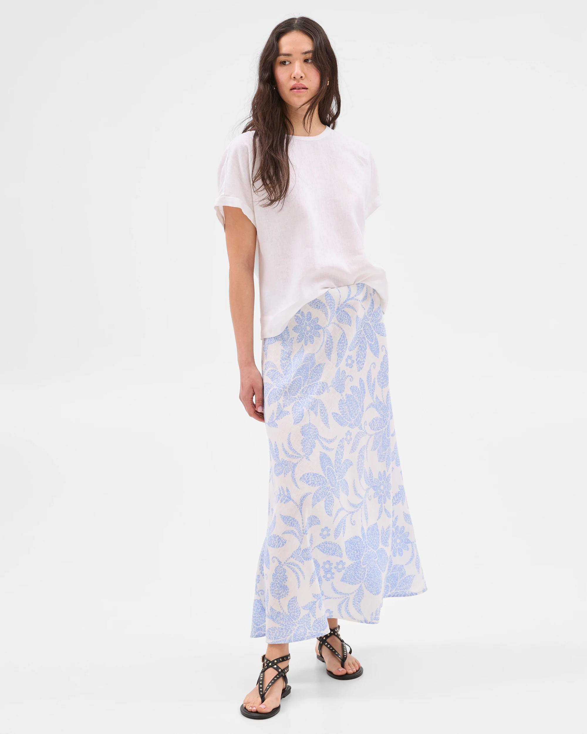 2 Target European Linen Bias Cut Midi Skirt BLUE/WHITE PRINT, 2 of 6