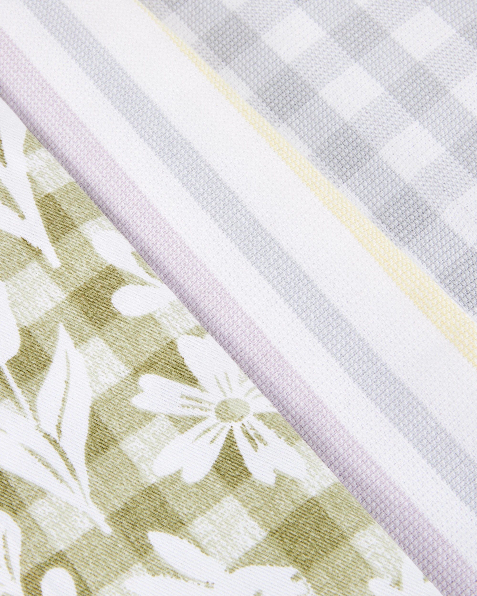 2 3 Pack Easter Tea Towels, 2 of 6