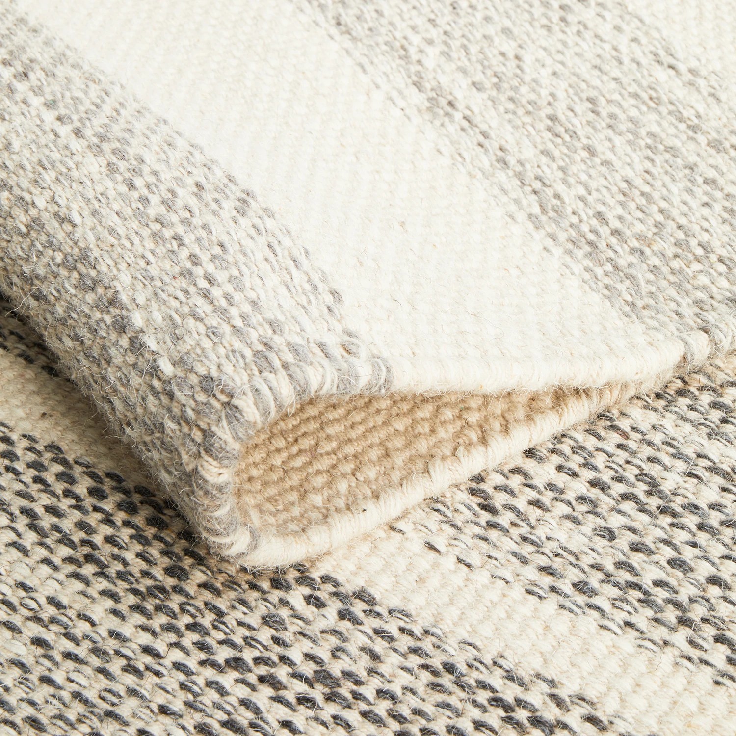 9 Common Ground Rugs Nordica 309 225x155cm - Medium Hand Loomed Wool Floor Rug - Silver, 9 of 9