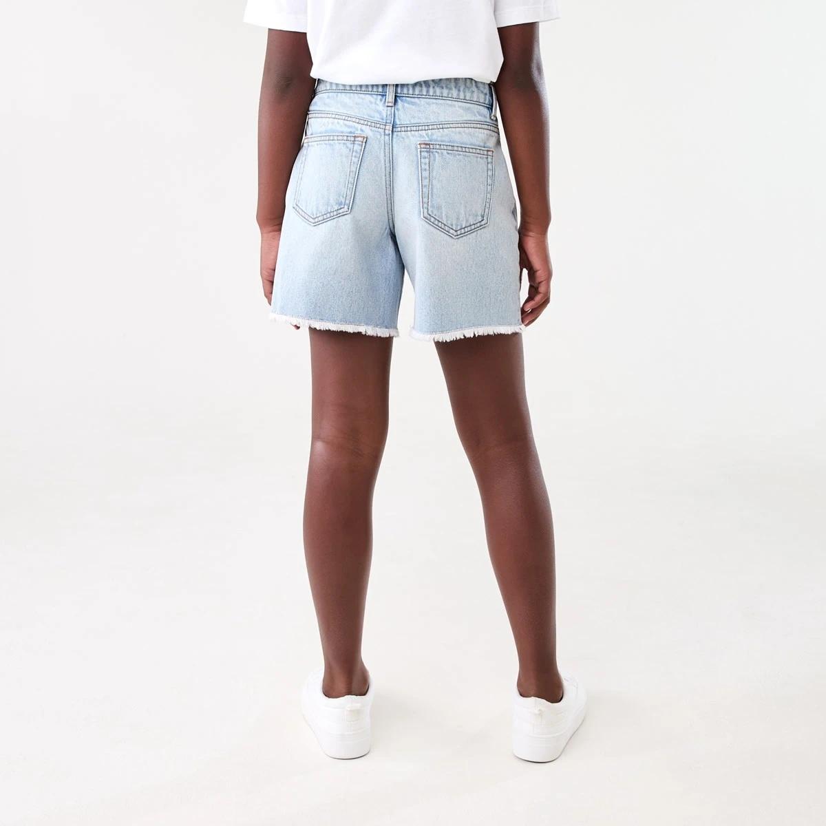 2 Relaxed Denim Shorts with Frayed Hem LIGHT WASH, 2 of 7