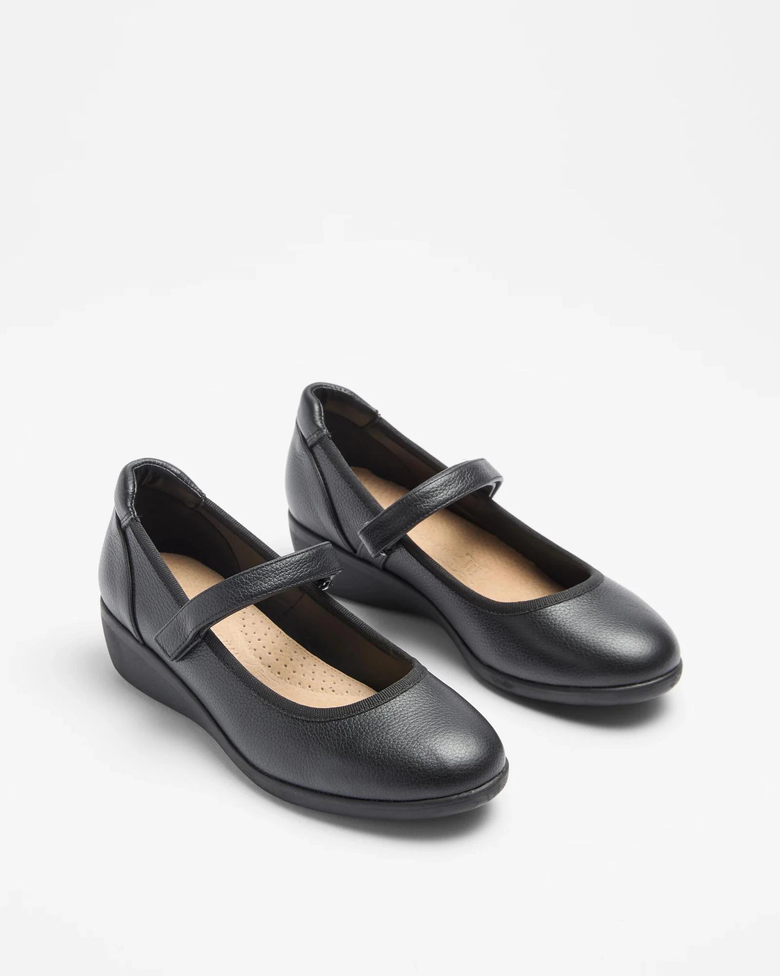 3 Target Womens Leather Comfort Wedge Loafer - Fraser II BLACK, 3 of 3