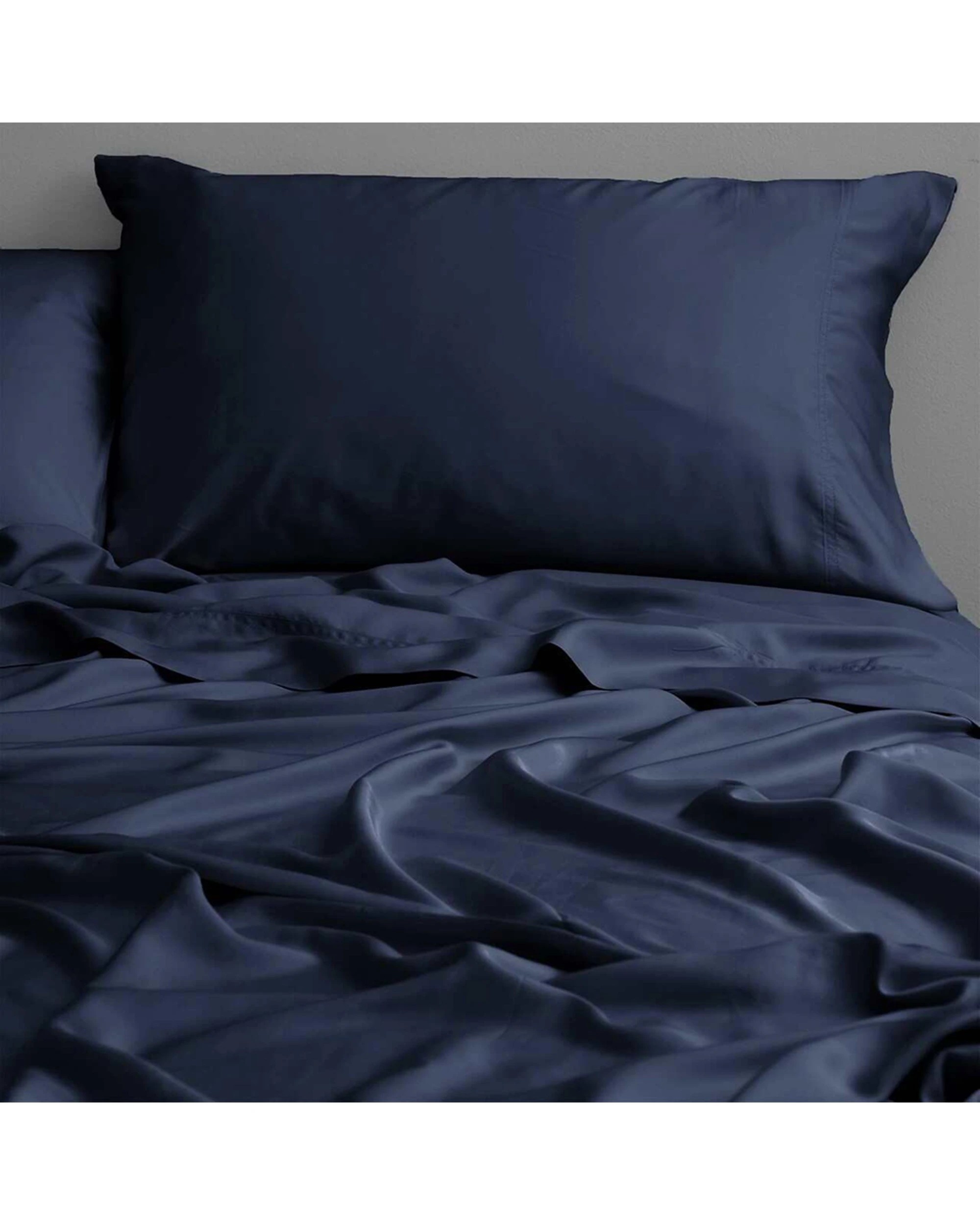 1 Canningvale Luxury Lustro Bamboo Viscose Bed Sheet Set - Queen Bed - Blue, 1 of 4