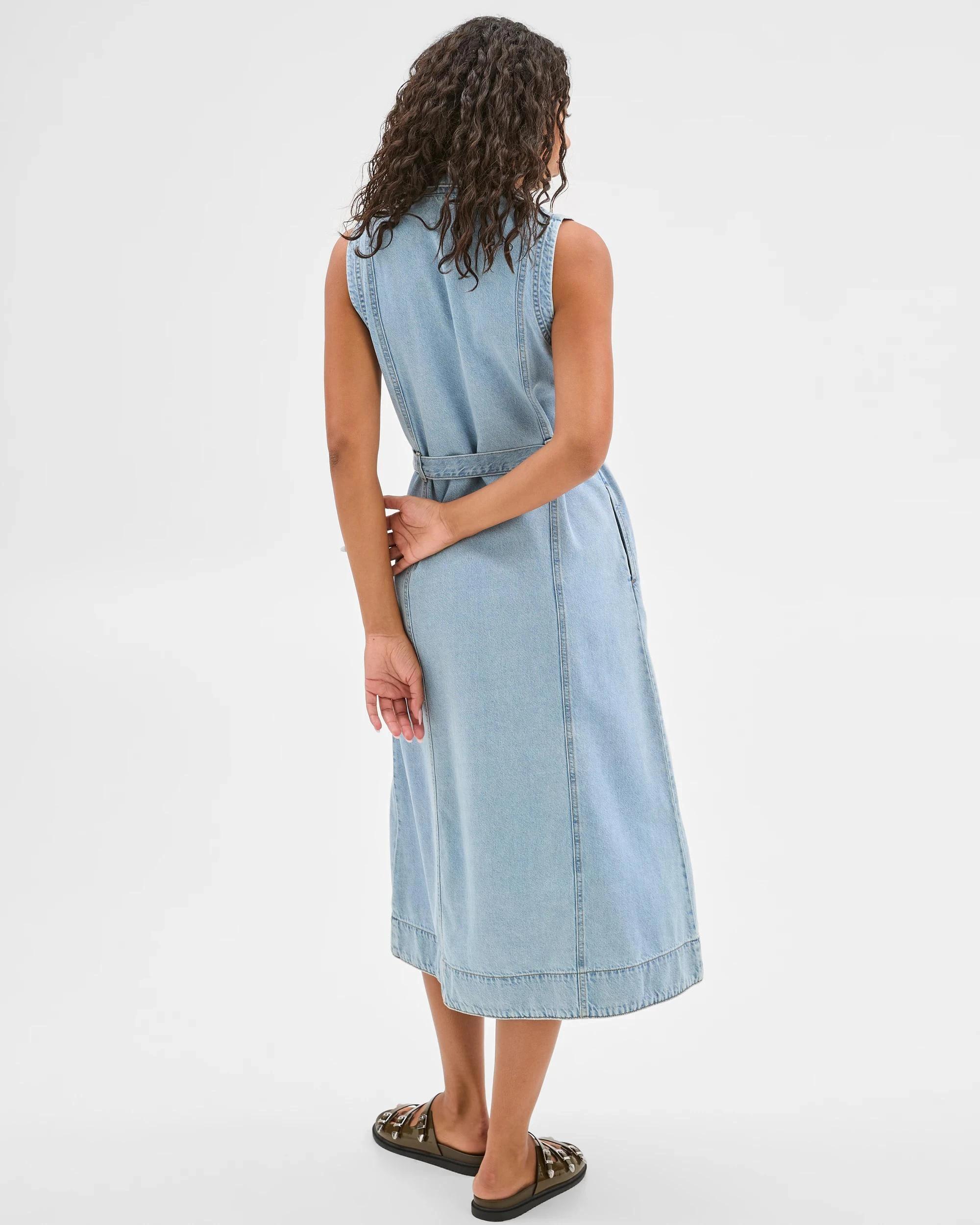 5 Target Sleeveless Denim Belted Midi Shirt Dress CLASSIC BLEACH, 5 of 6