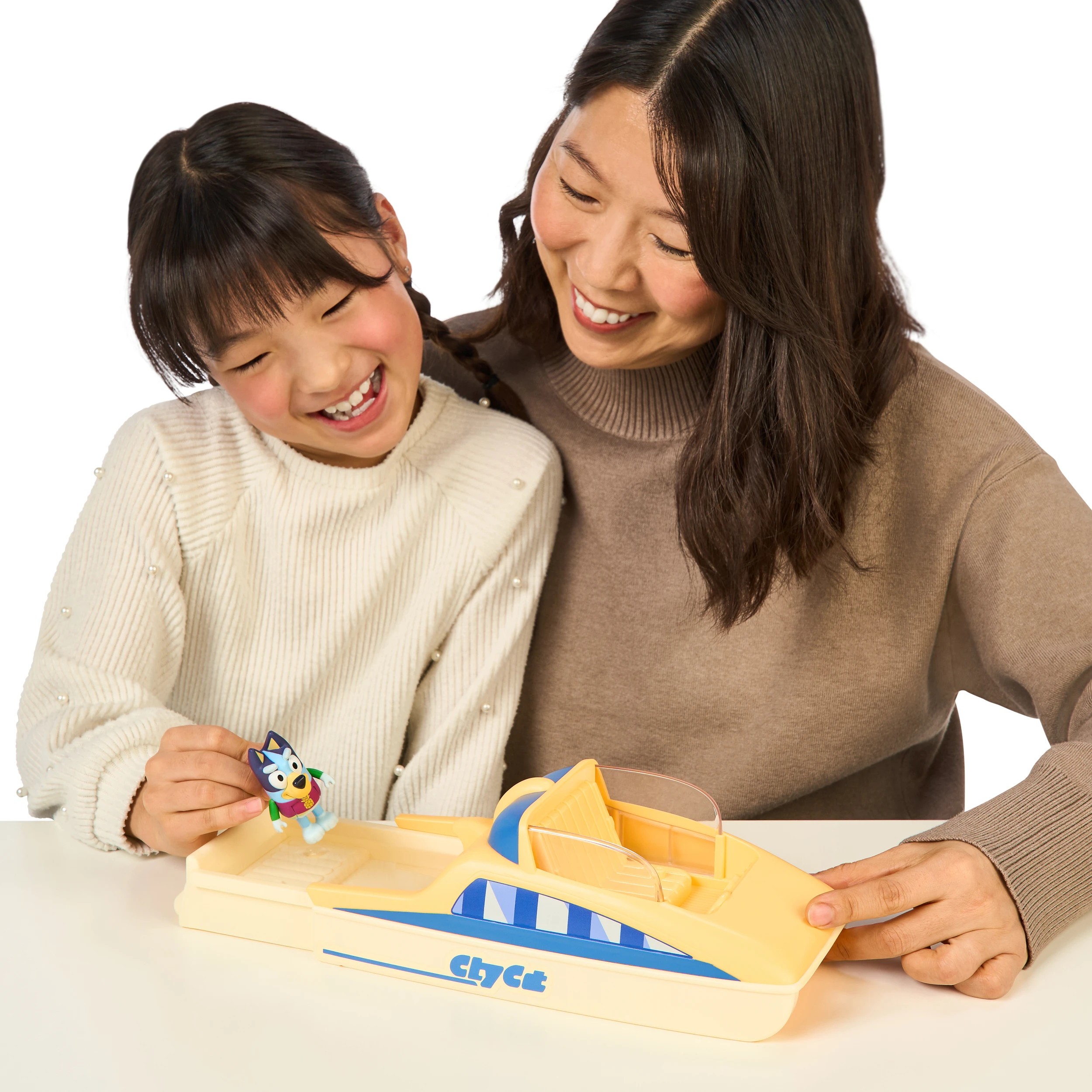 8 Bluey CityCat Boat Playset with Color-Change Figure, 8 of 9