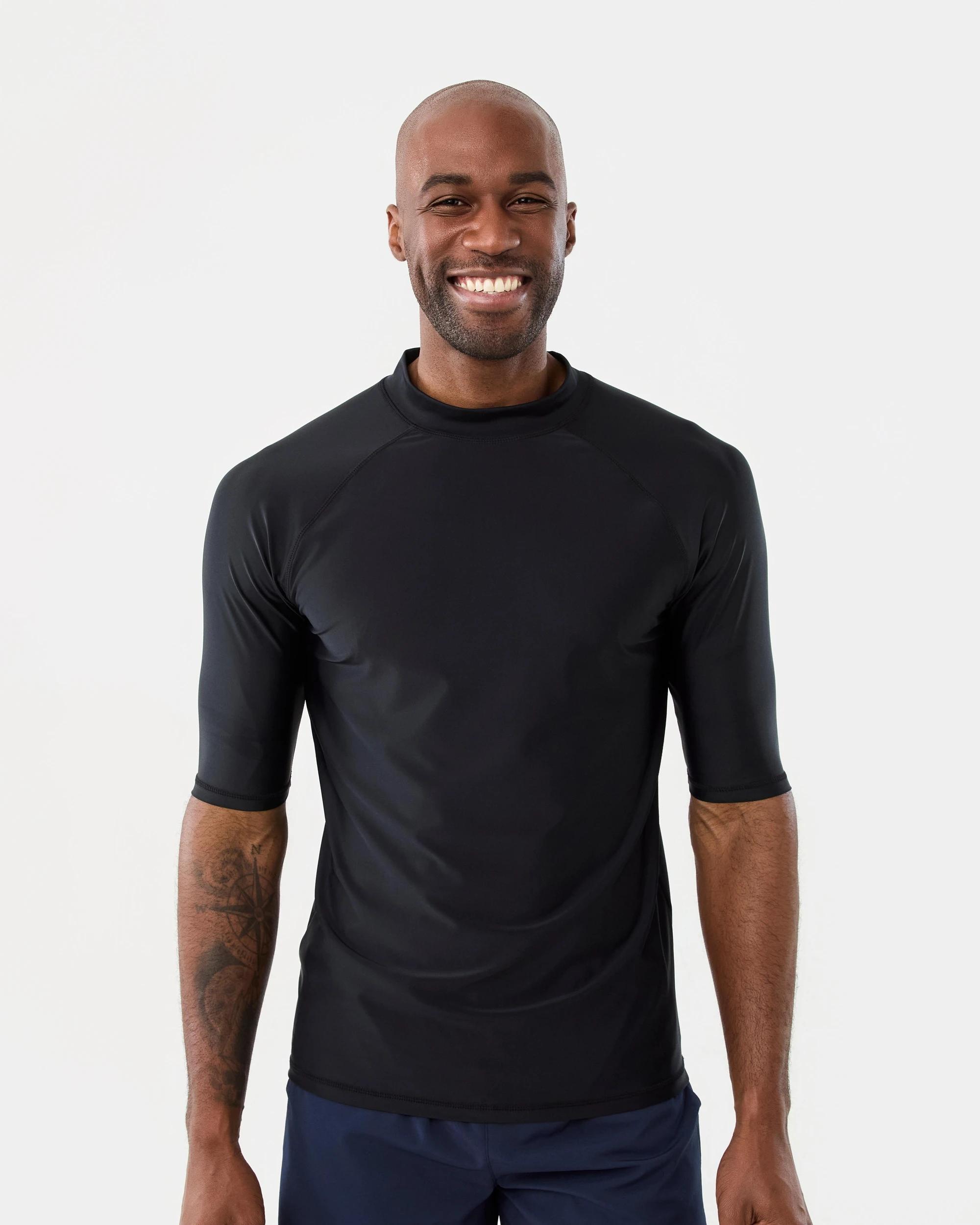 1 Short Sleeve Rash Vest Black, 1 of 5