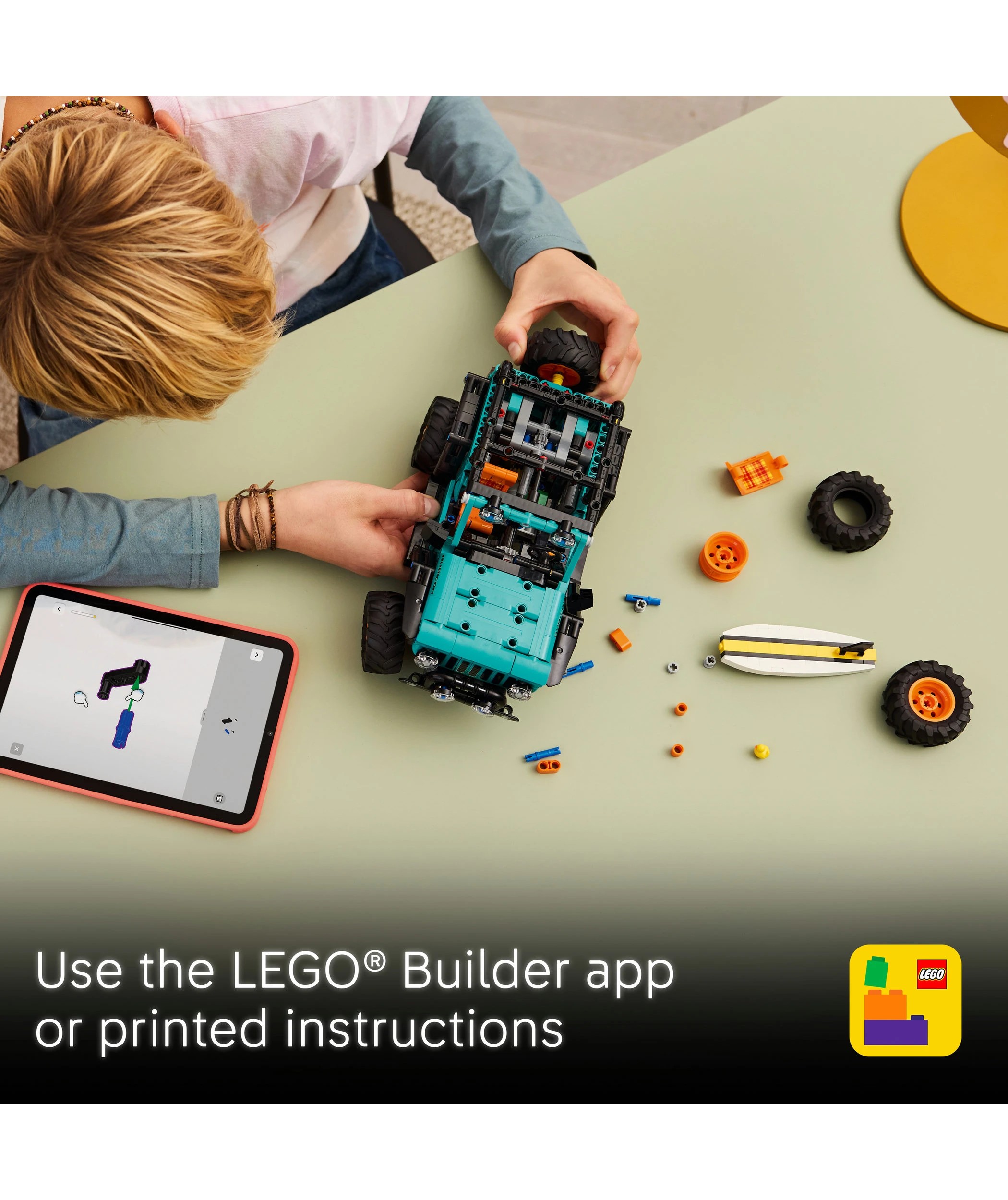 7 LEGO Technic Jeep Wrangler Rubicon SUV 42227, 7 of 10