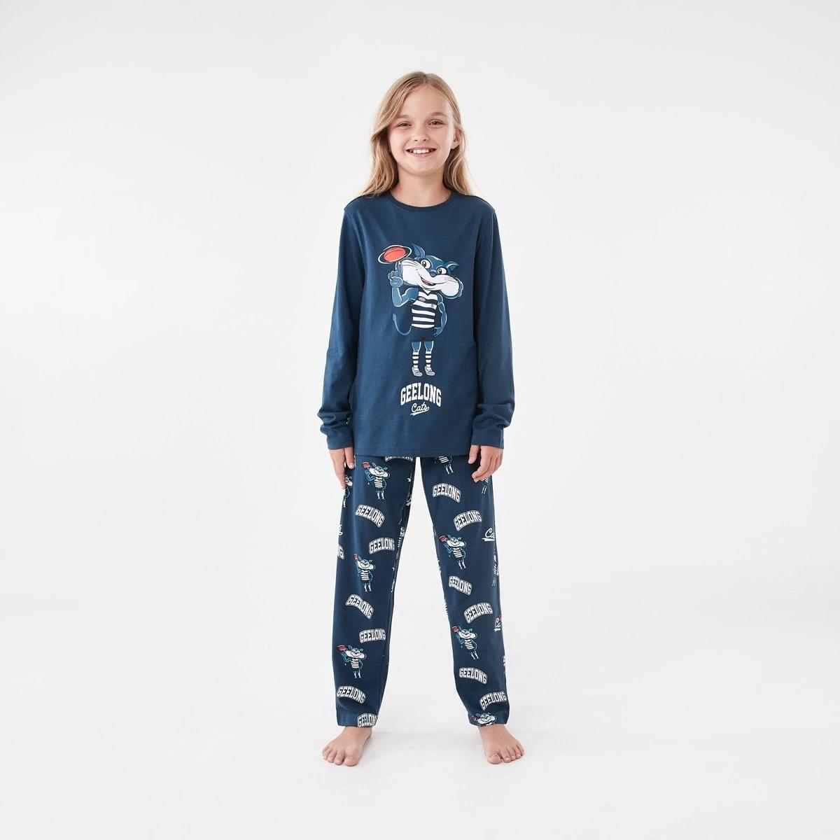 1 Official AFL Kids Pyjama Set Geelong, 1 of 9