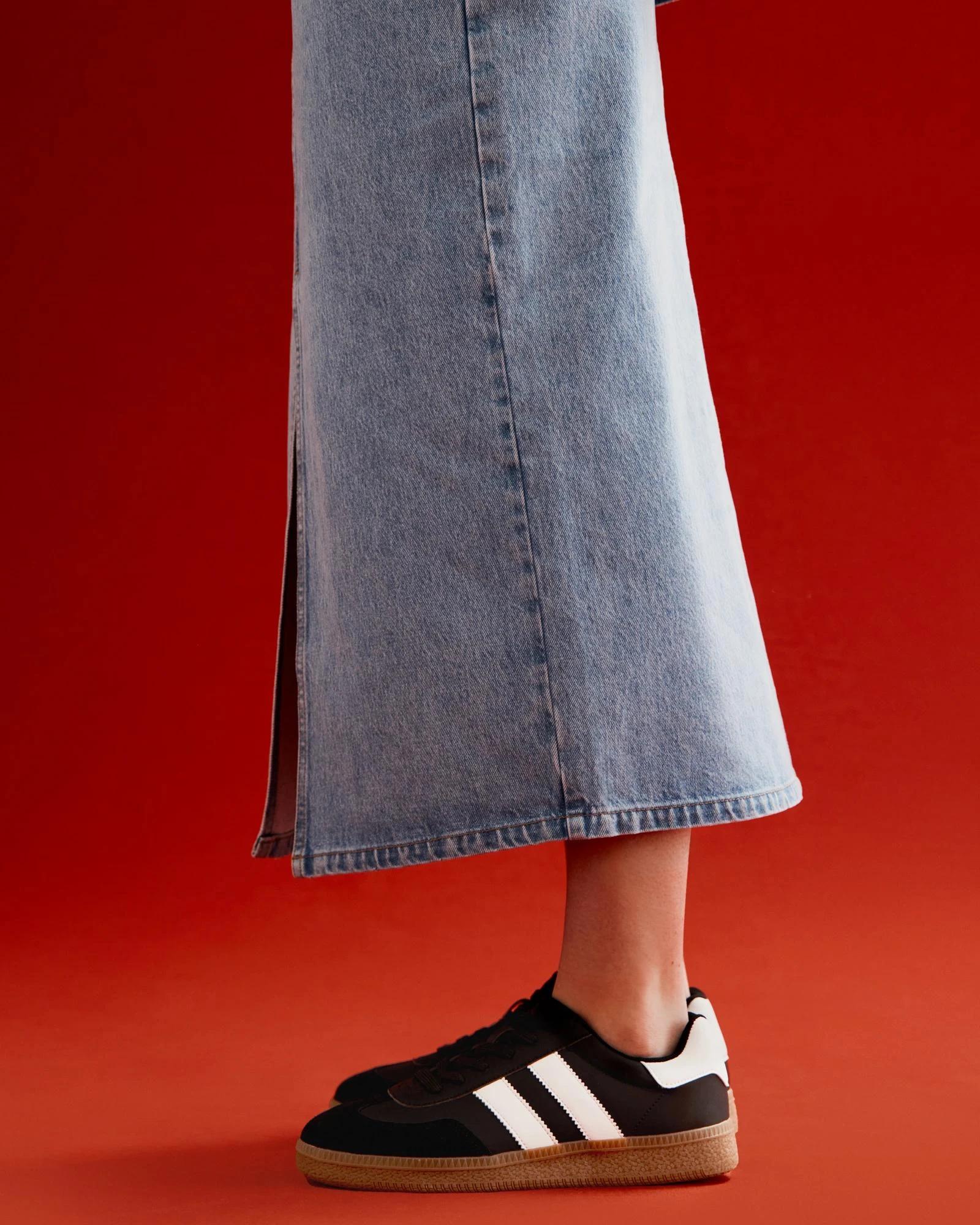 4 Target Woman Womens Sneaker - Django BLACK, 4 of 4