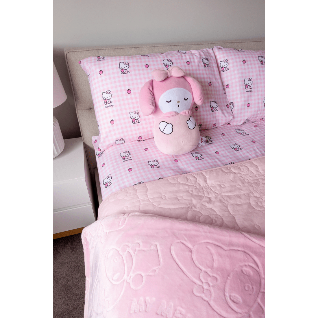 2 Hello Kitty Melody Blanket With Cushion
 - Pink, 2 of 4