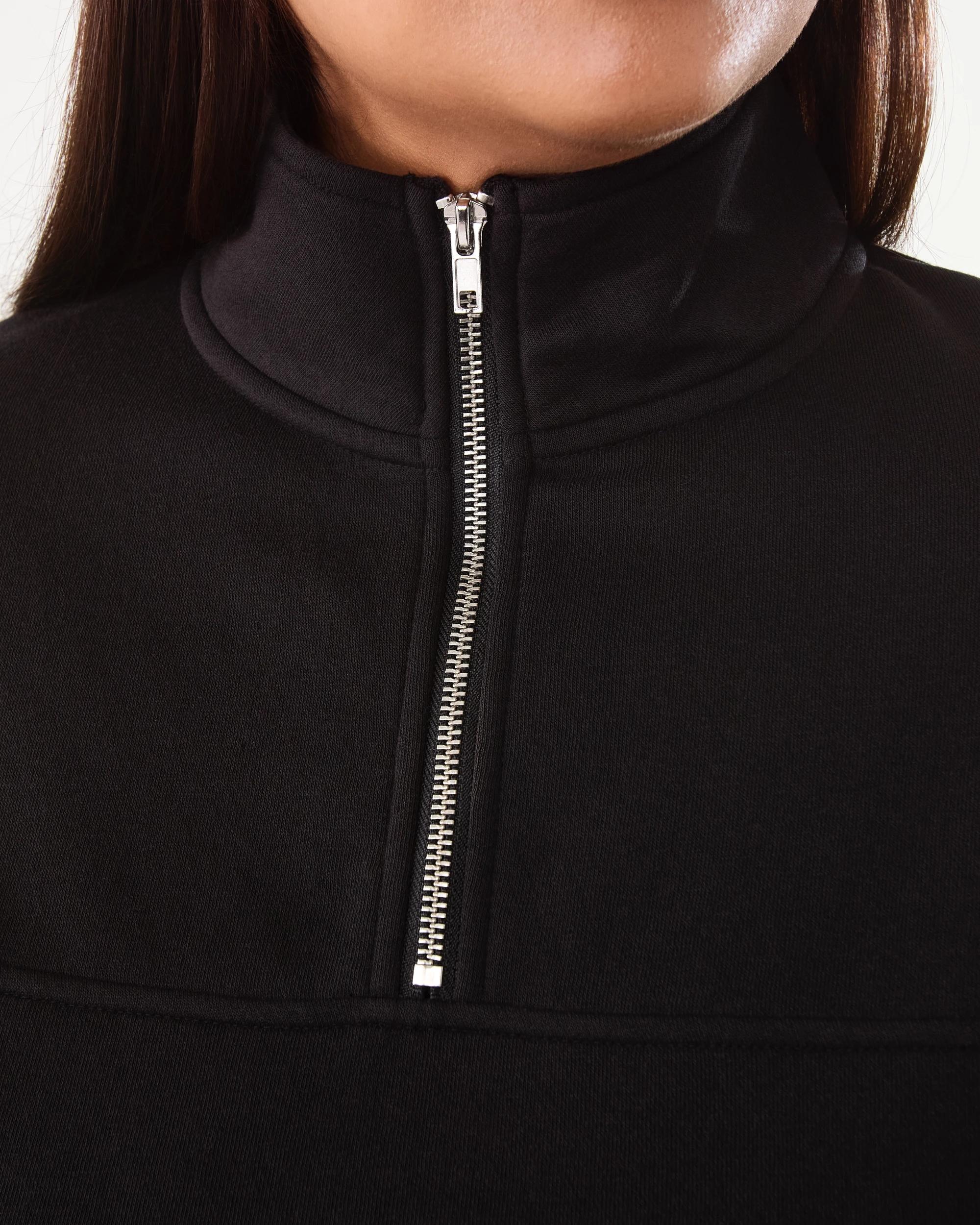 7 Curve Quarter Zip Sweatshirt Black, 7 of 7