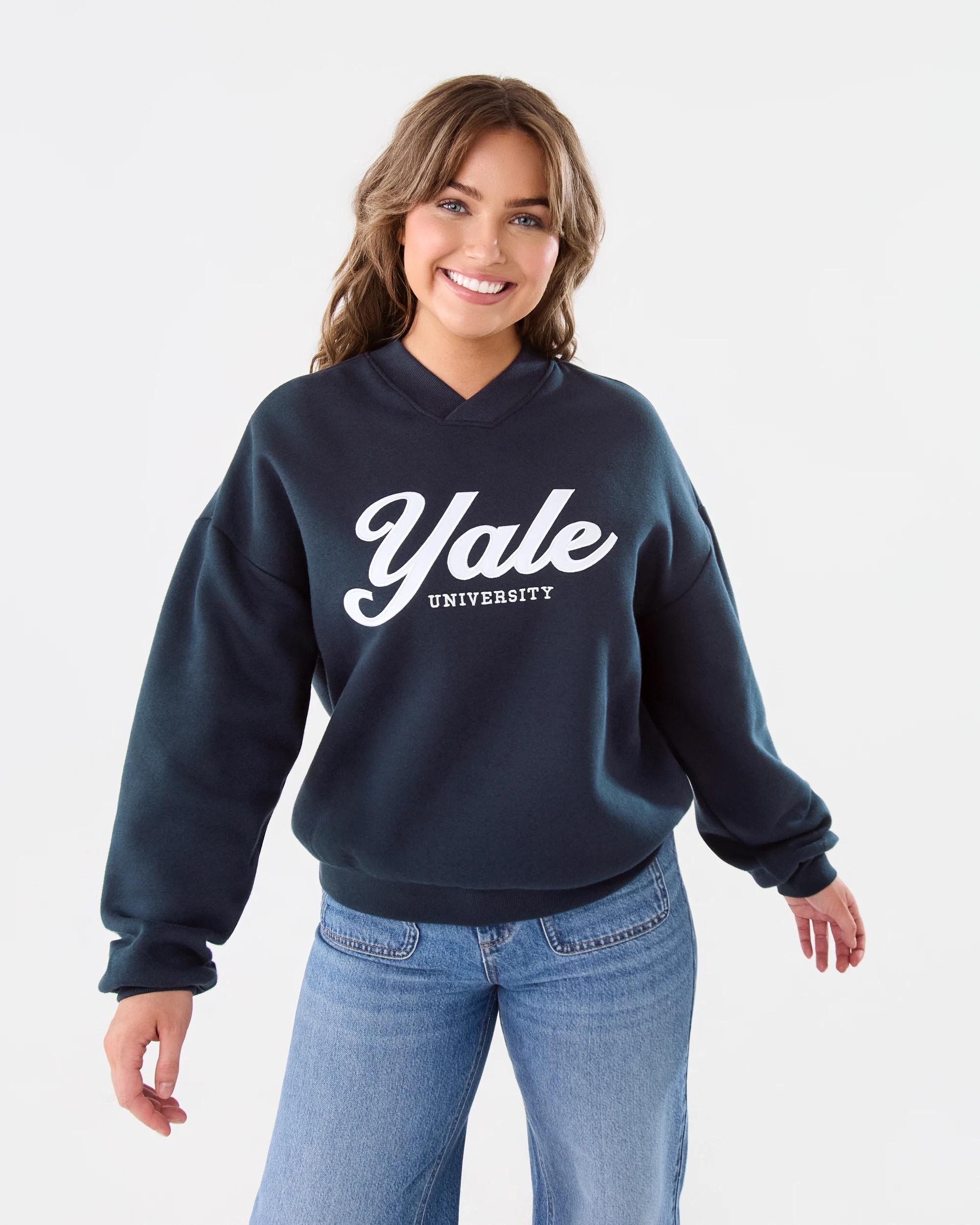 1 Long Sleeve Yale License Sweatshirt Yale, 1 of 9