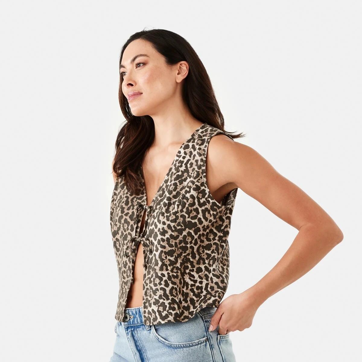 2 Sleeveless Linen Blend Tie Front Top Leopard, 2 of 6
