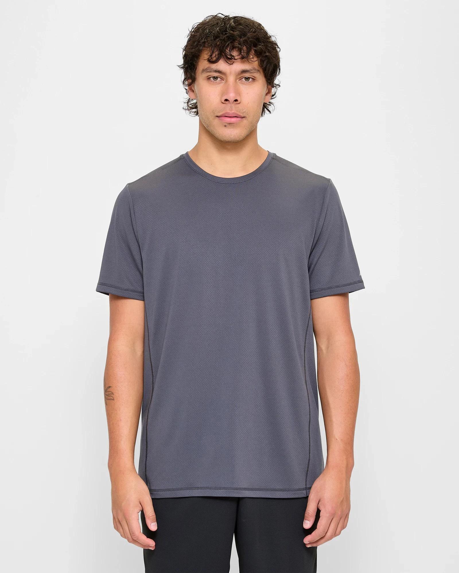 1 Target Active Core Training T-Shirt PERISCOPE GREY, 1 of 10