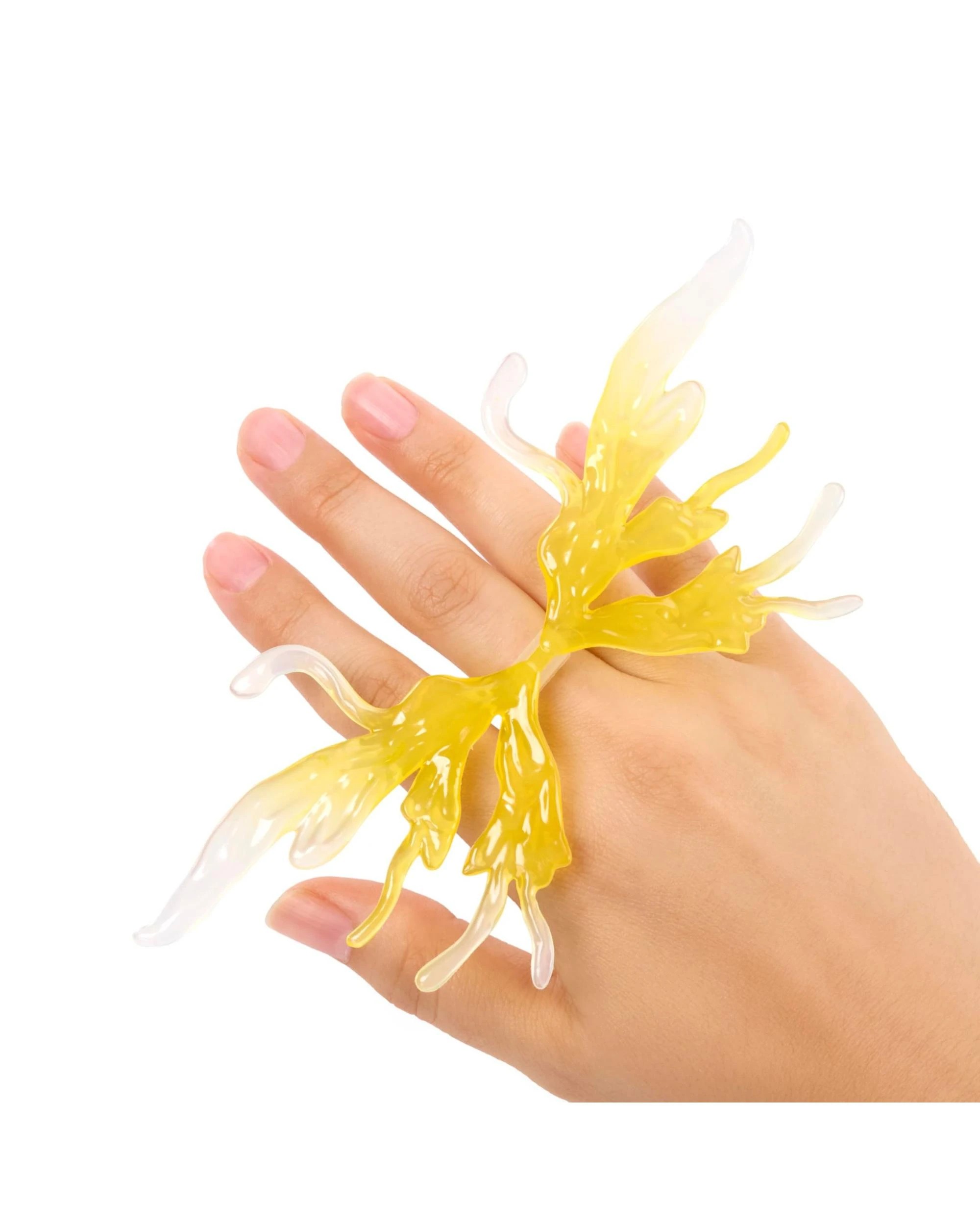 6 Bratz Fashion Pixiez Reimagined Cloe Doll, 6 of 7