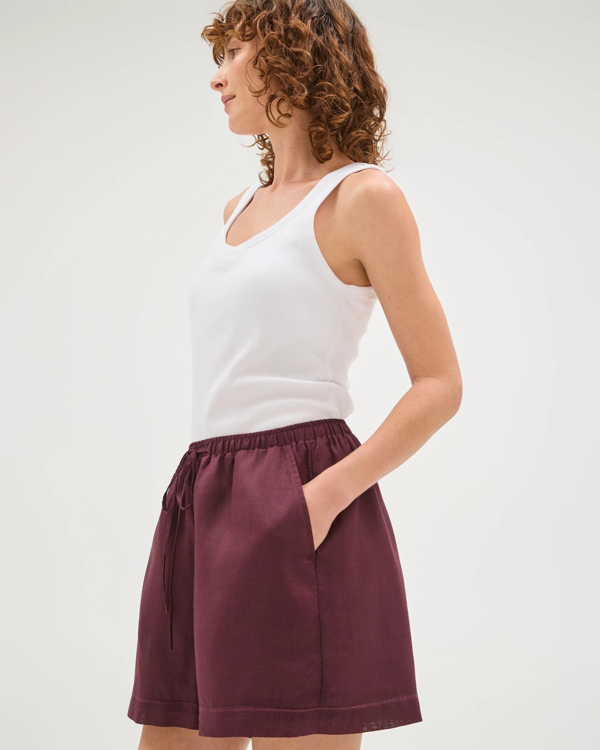 5 Target Woman A-Line Trim Detail Shorts MERLOT, 5 of 6