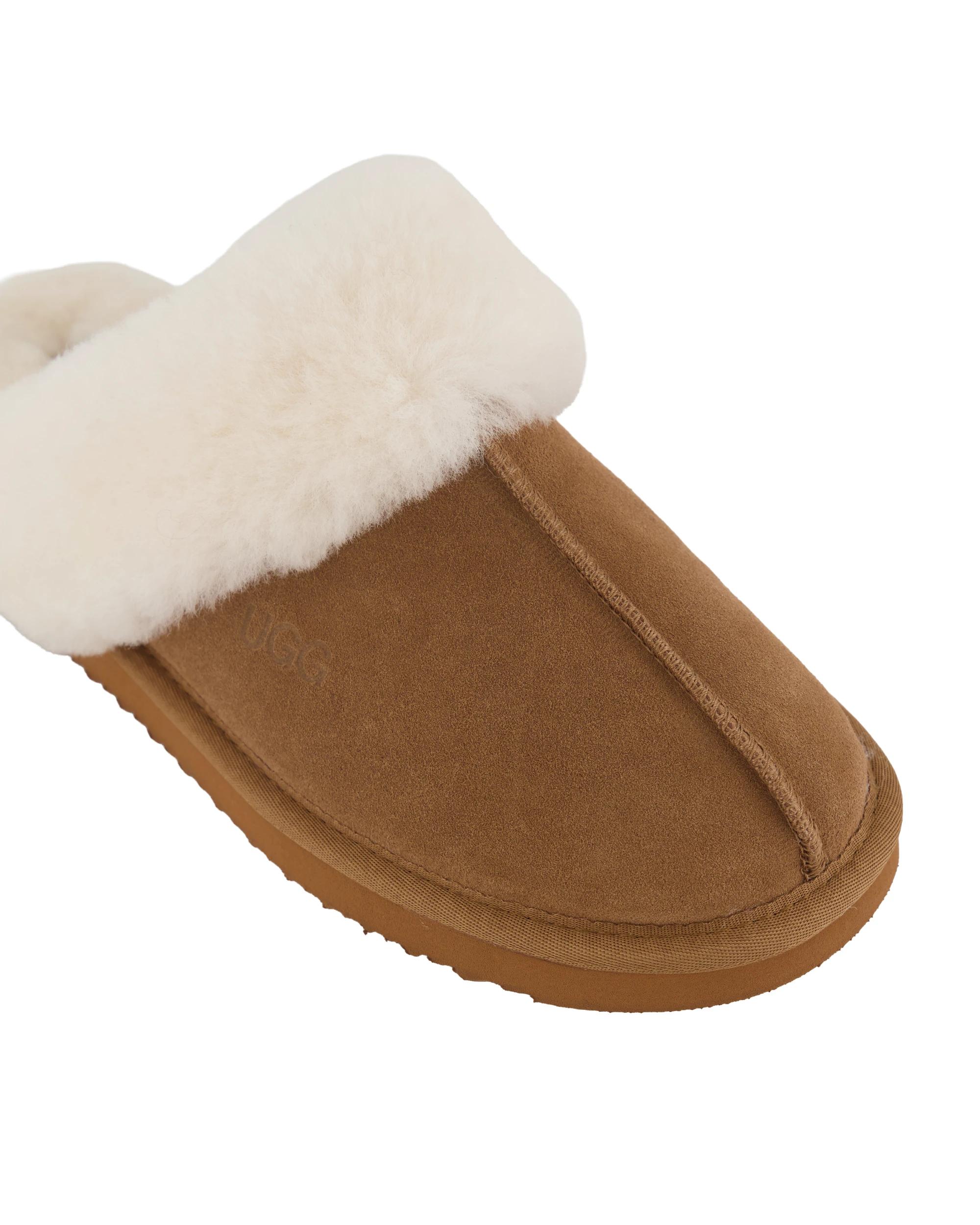 3 UGG Leather Wool Scuffs Chestnut, 3 of 3