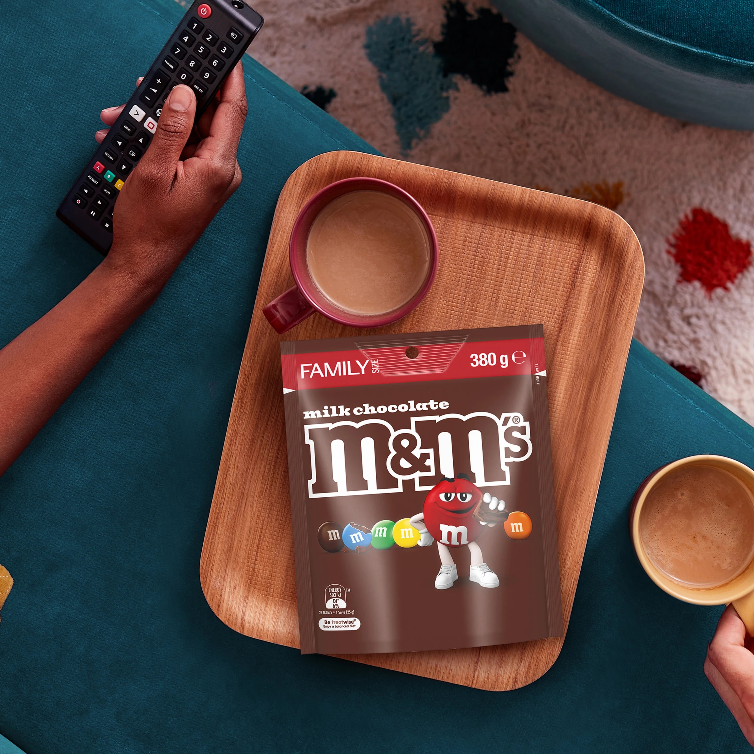 4 M&M’S Milk Chocolate Snack & Share Bag 380g, 4 of 5