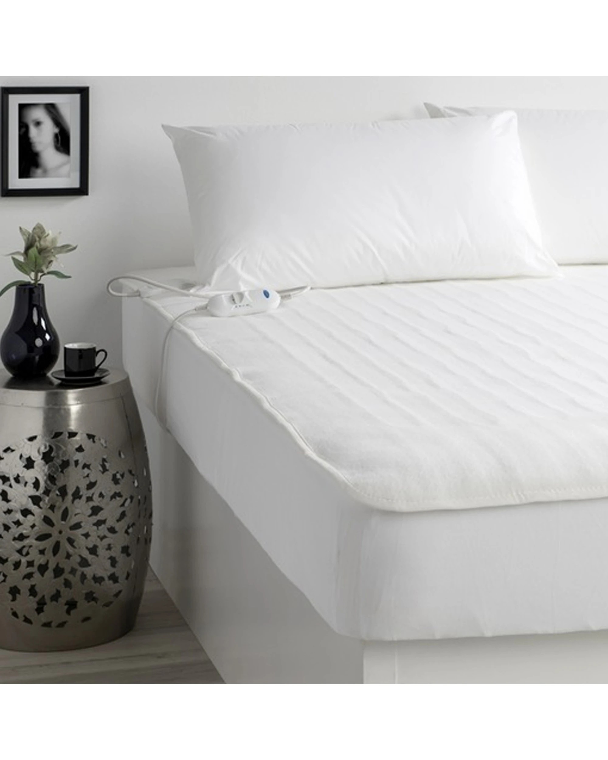 2 Jason Commercial Electric Blanket Fully Fitted 91x193cm - White, 2 of 3