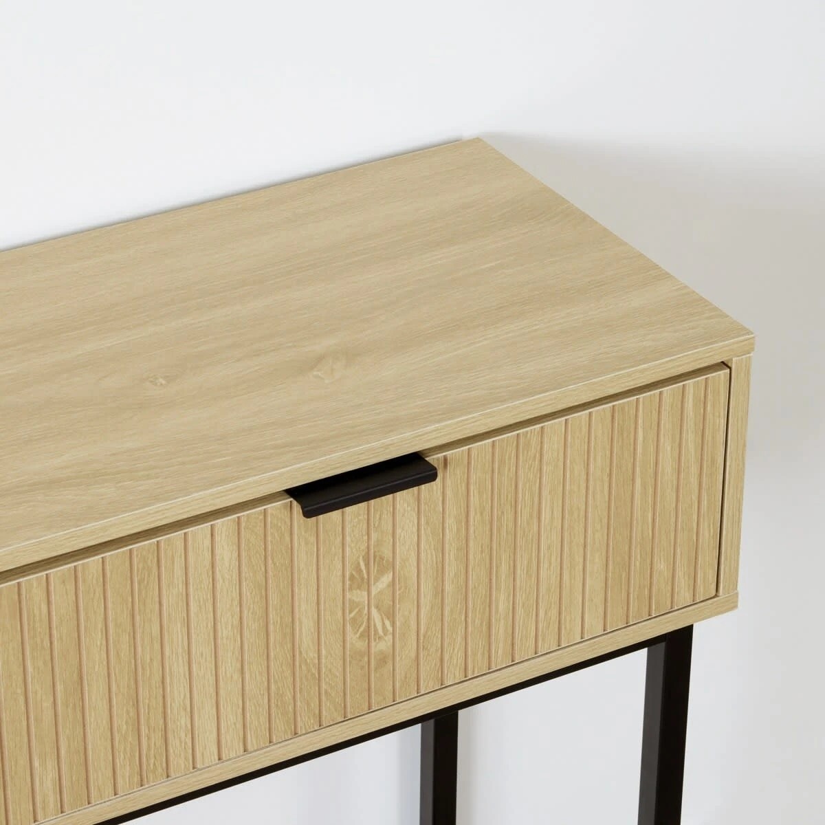 5 Isla Hall Table, 5 of 9