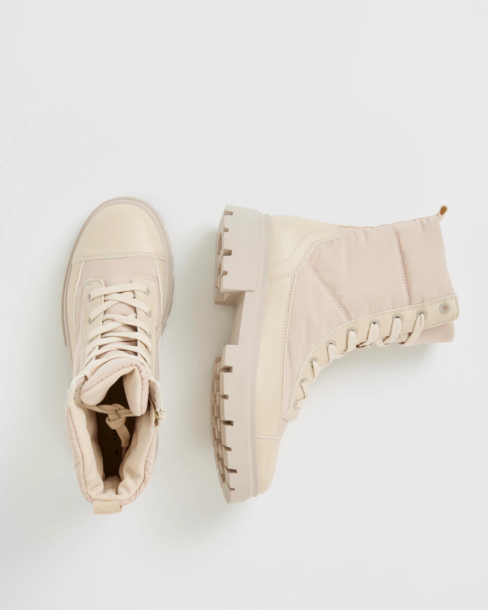 3 Target Youth Chunky Padded Hiker Boots NATURAL, 3 of 3